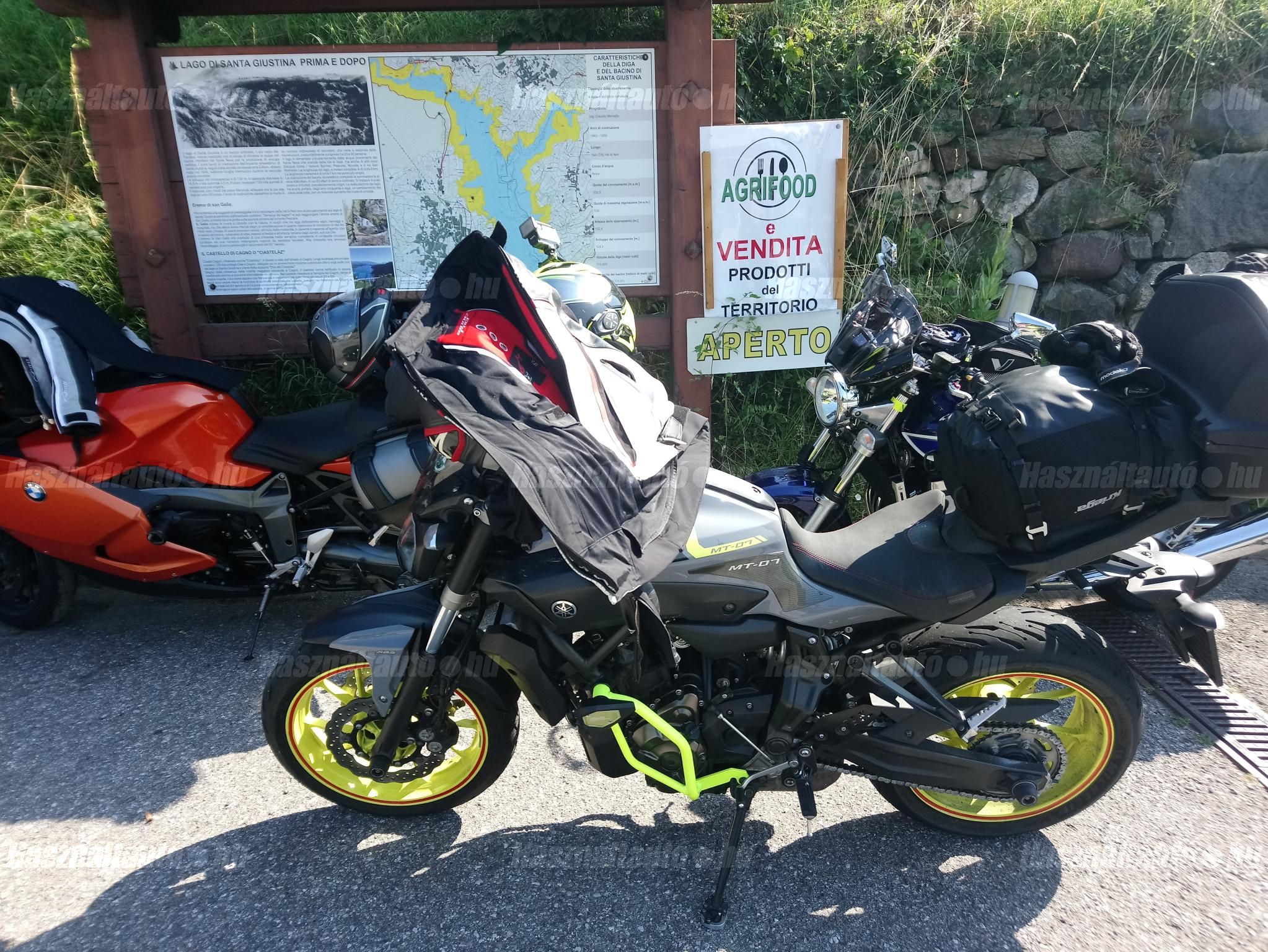 YAMAHA MT-07 2016 - 1