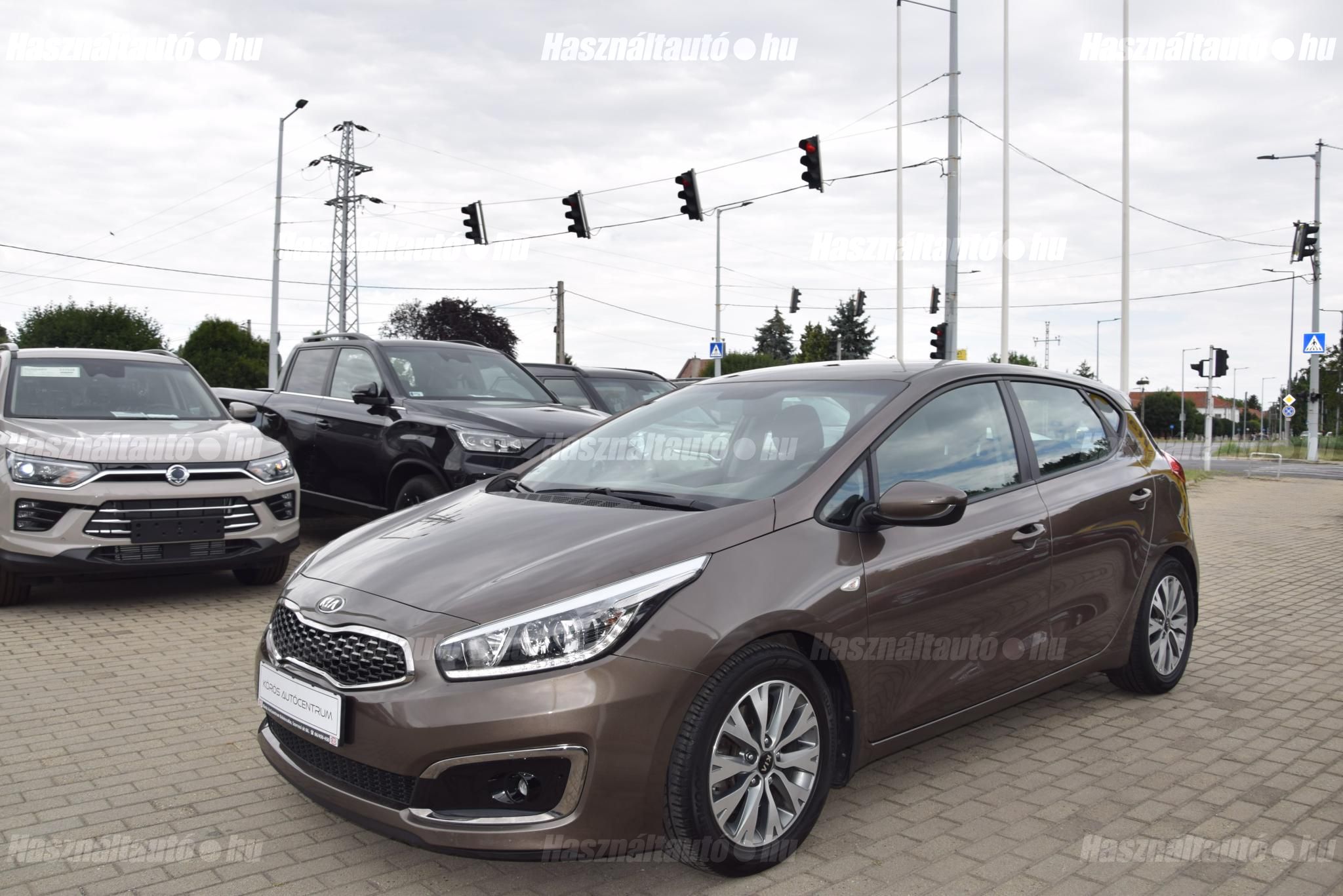 KIA CEE'D 2018/8 - 1