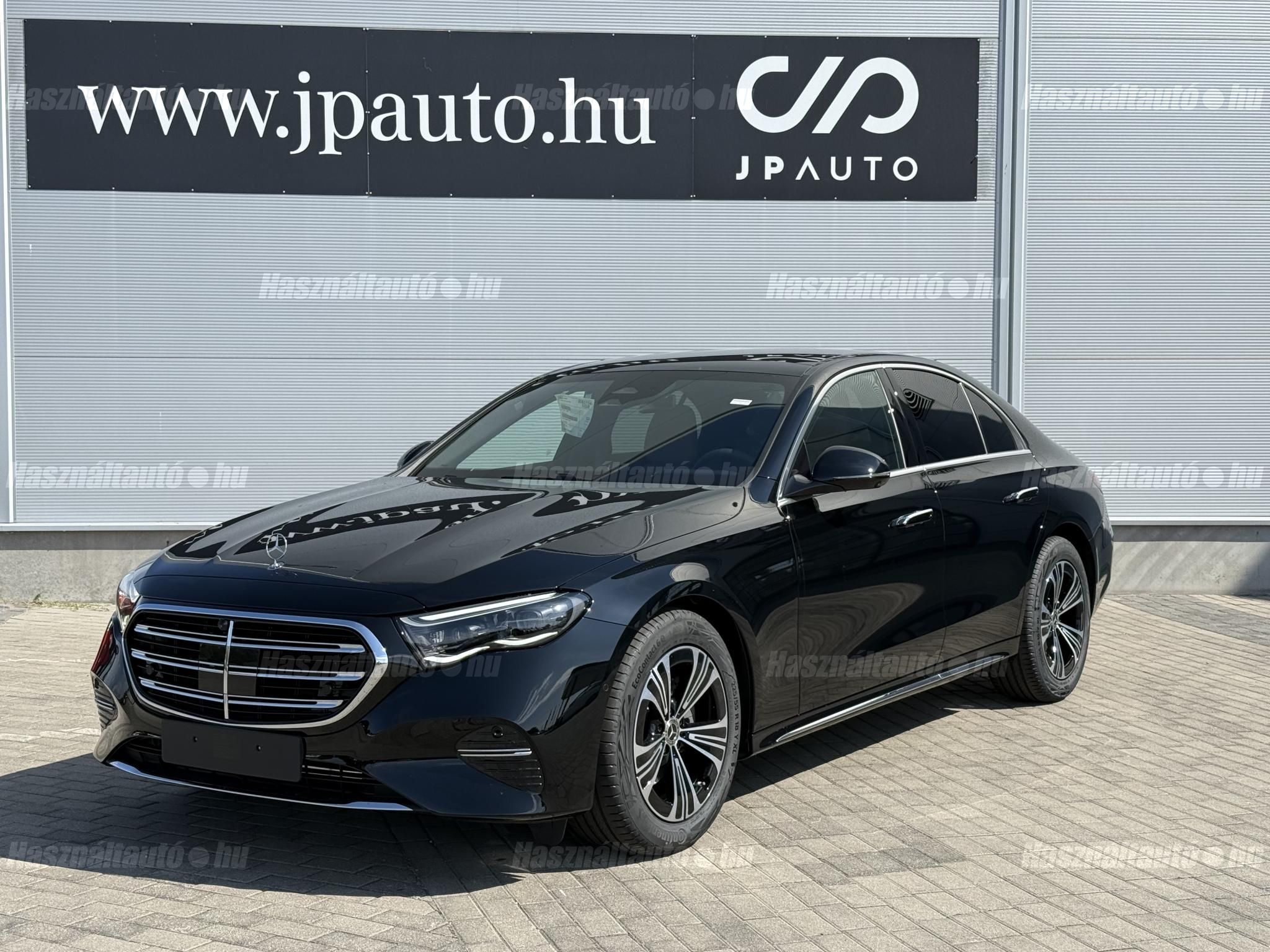 MERCEDES-BENZ E 200 2026 - 1