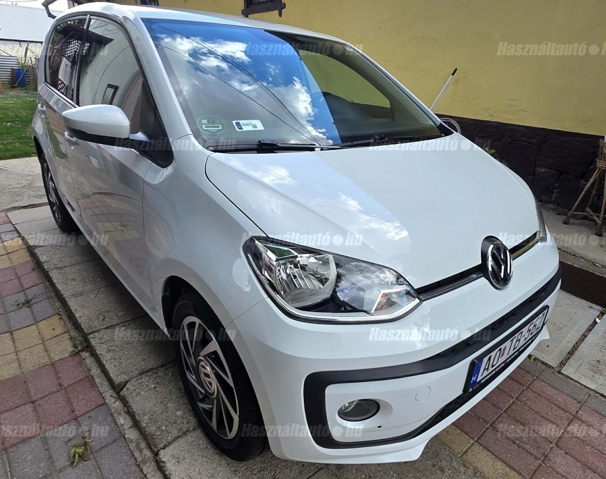 VOLKSWAGEN UP 2017/7 - 1
