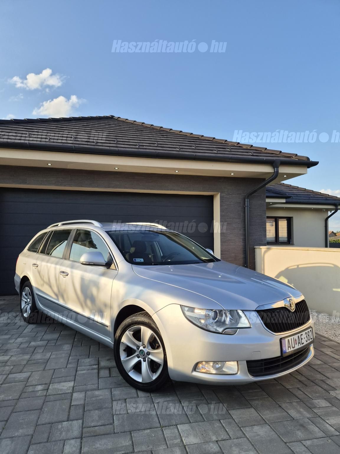 SKODA SUPERB 2011/7 - 1