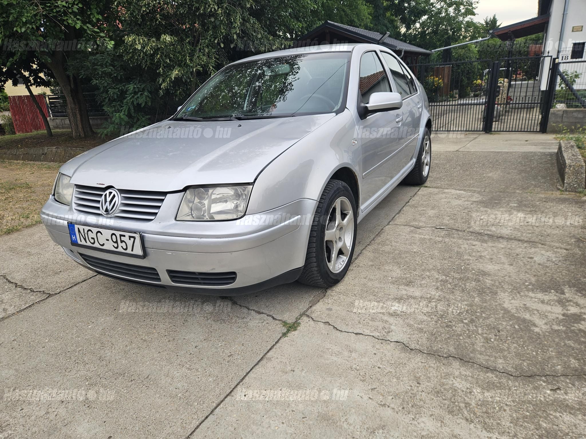 VOLKSWAGEN BORA 2003/12 - 1