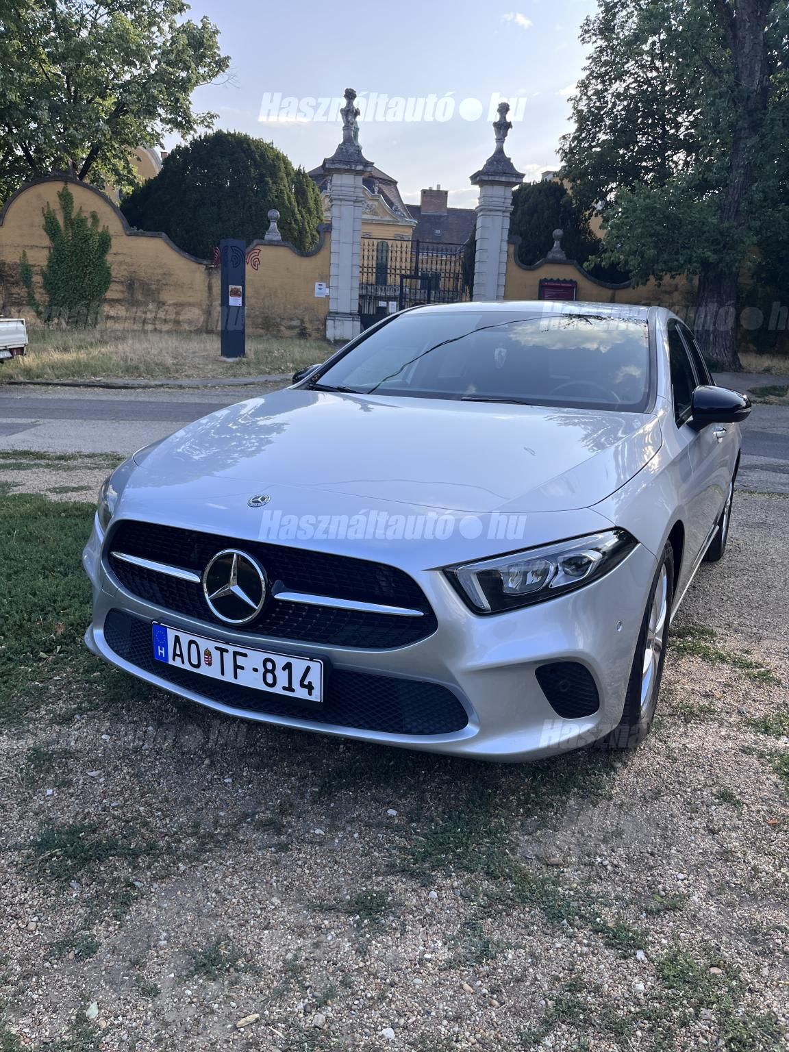 MERCEDES-BENZ A 180 2019/6 - 1