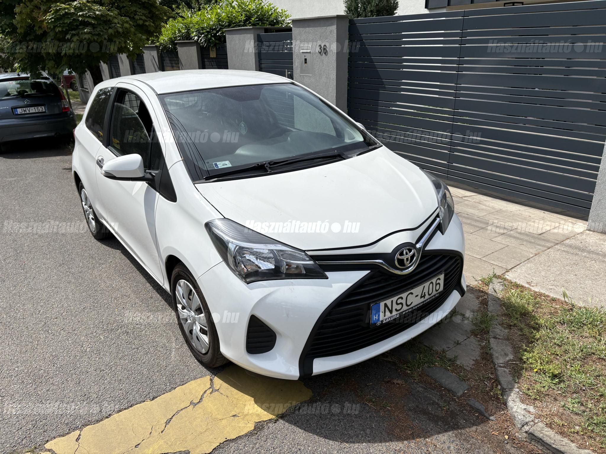 TOYOTA YARIS 2016 - 1