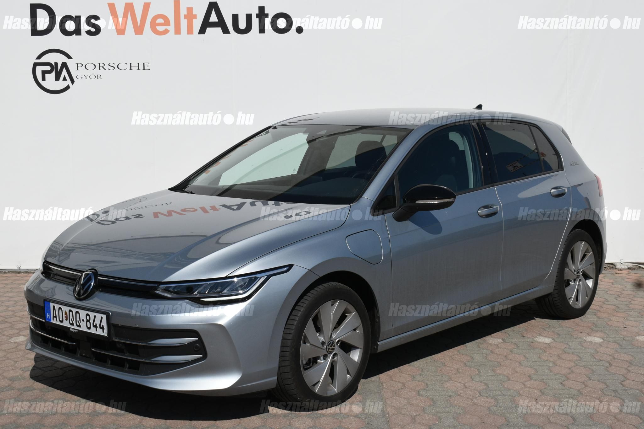 VOLKSWAGEN GOLF VIII 2025/3 - 1