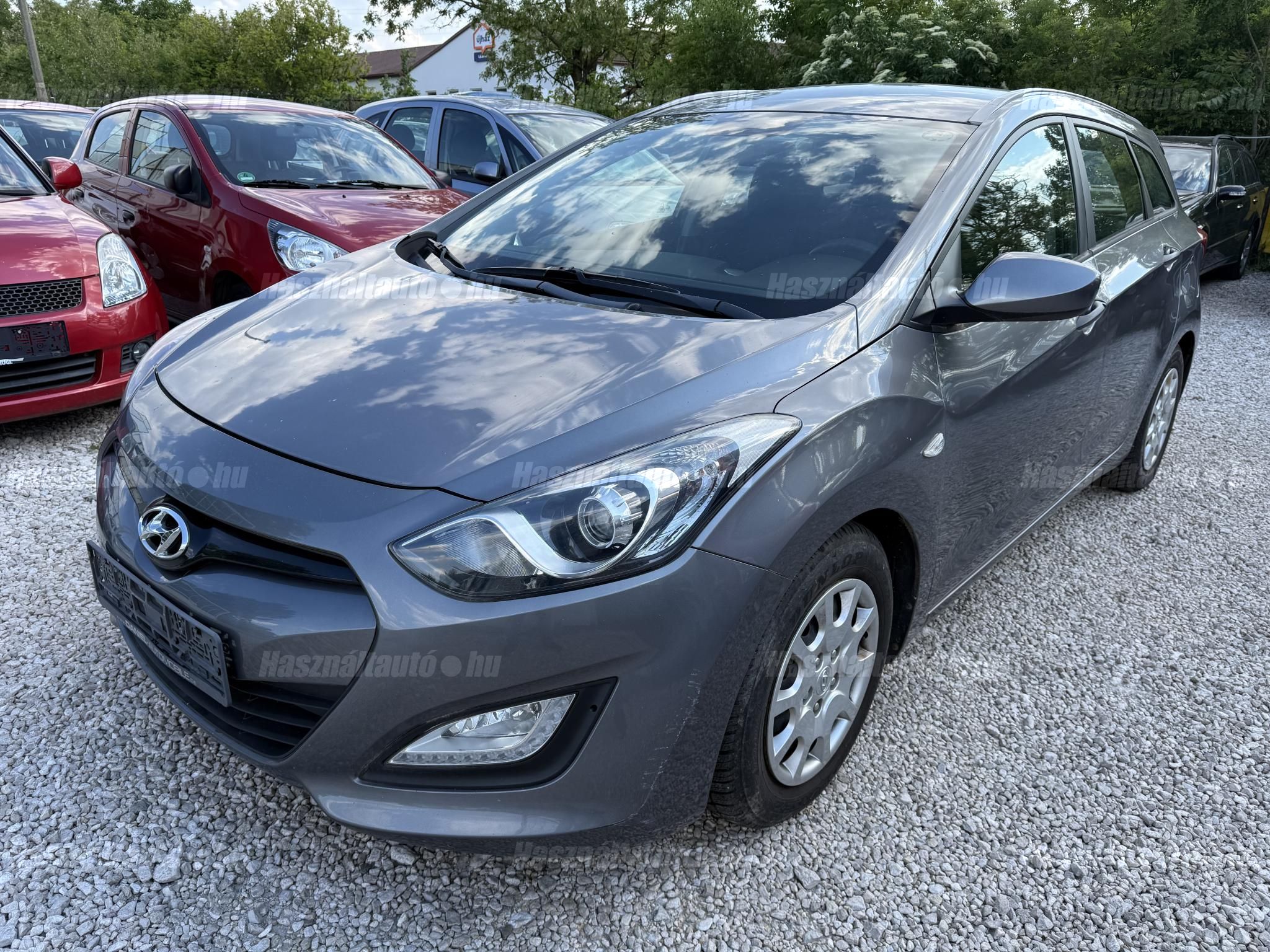 HYUNDAI I30 2014/5 - 1