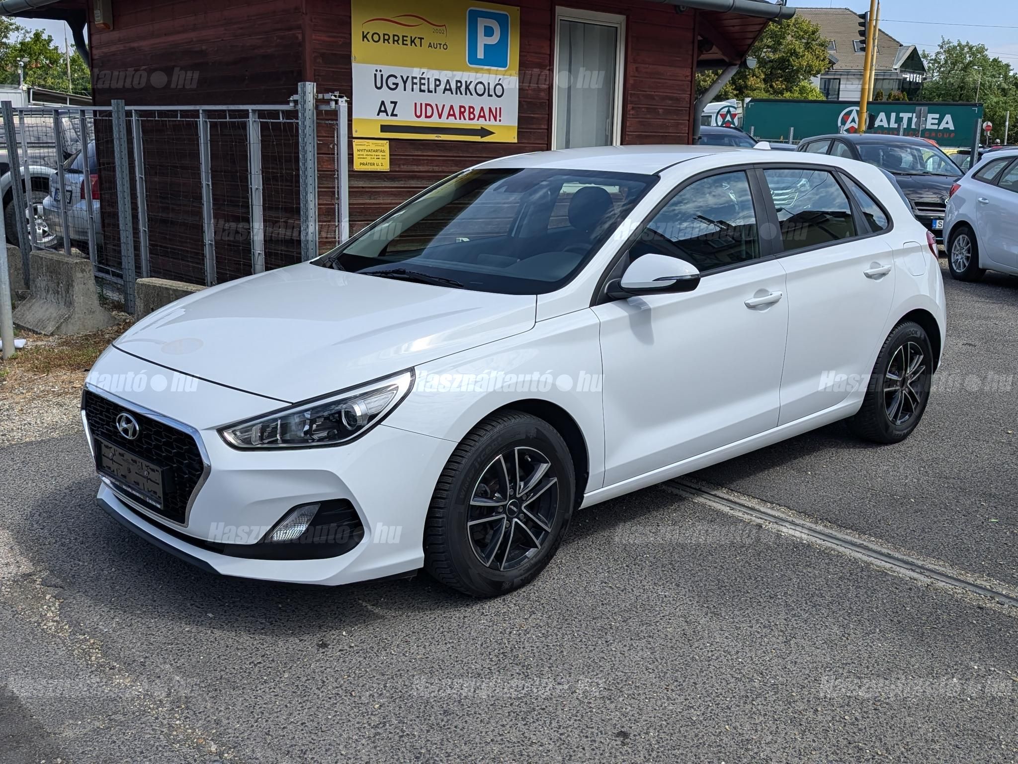 HYUNDAI I30 2019/6 - 1
