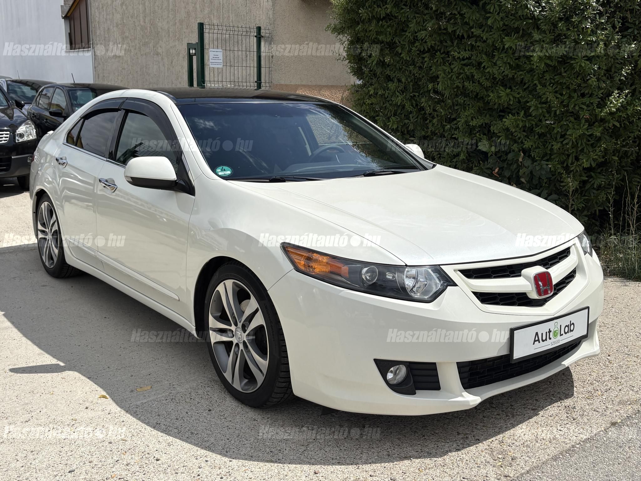 HONDA ACCORD 2011/4 - 1