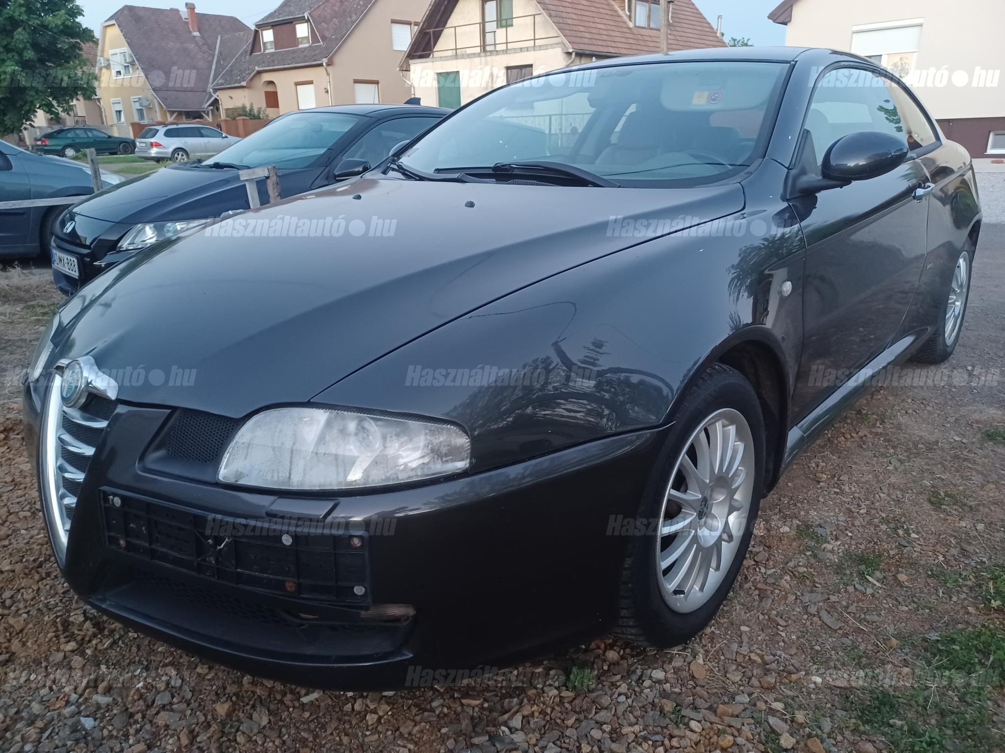 ALFA ROMEO GT 2005/10 - 1