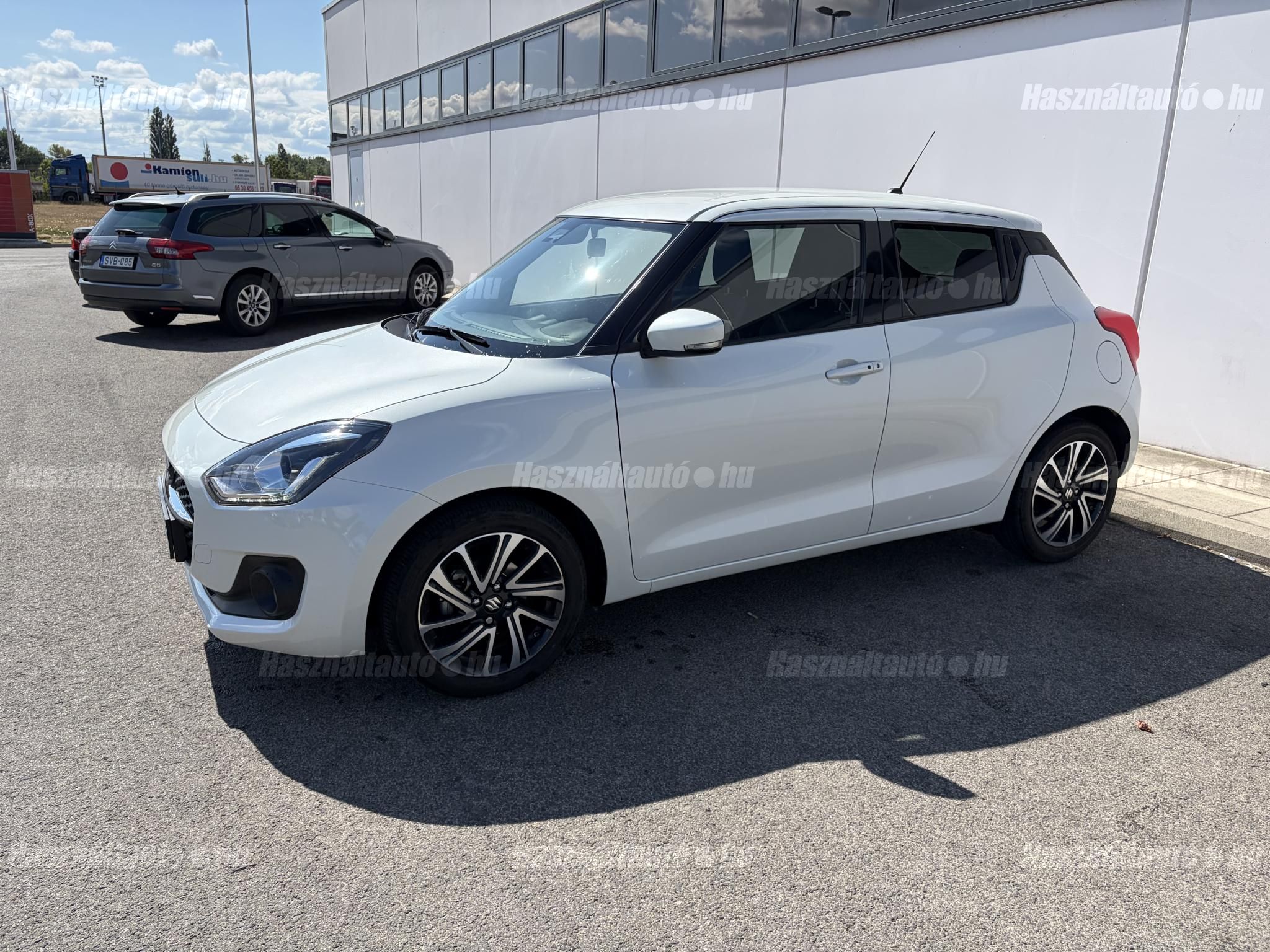 SUZUKI SWIFT 2021/5 - 1