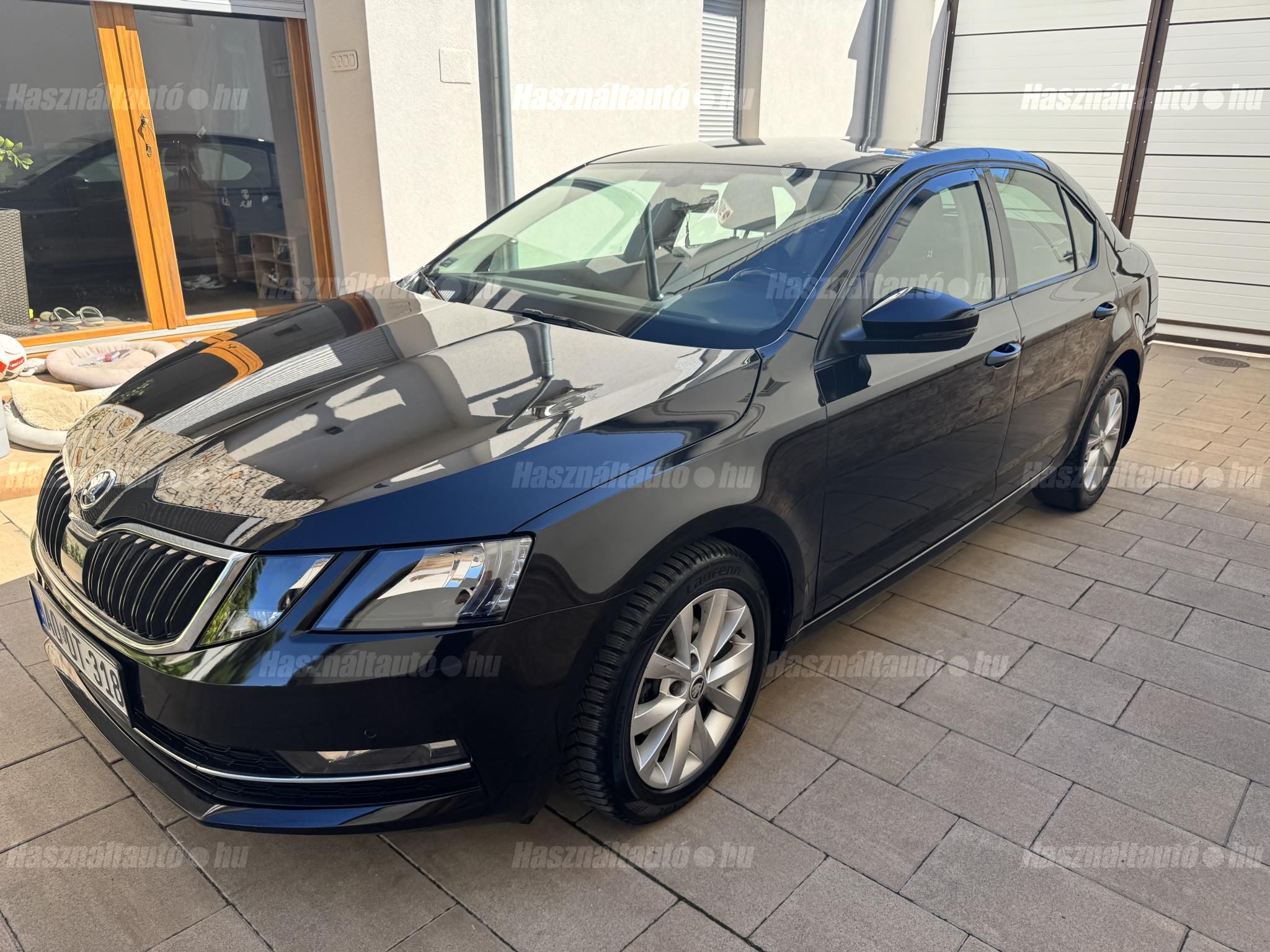 SKODA OCTAVIA 2018/6 - 1