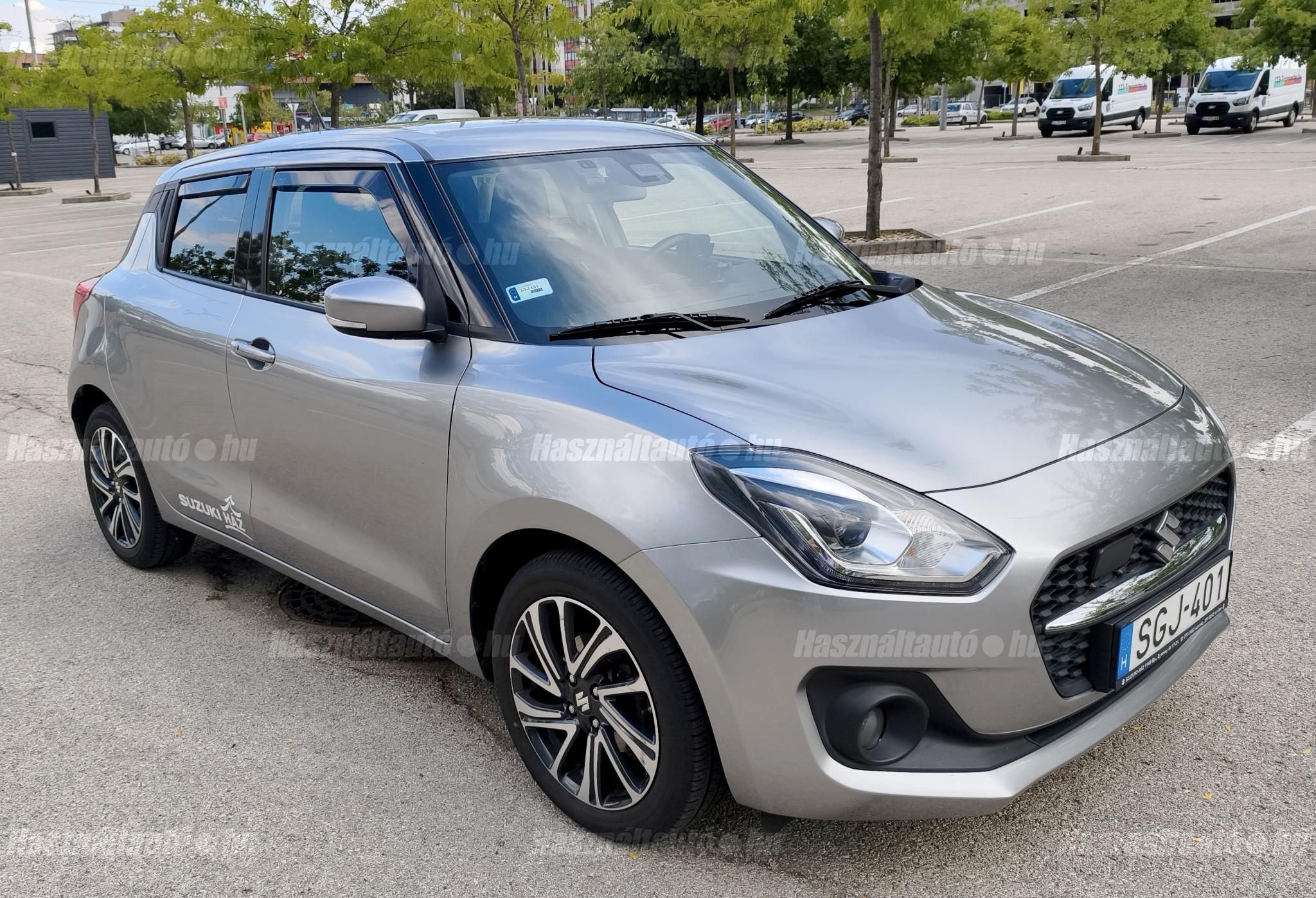SUZUKI SWIFT 2020/9 - 1