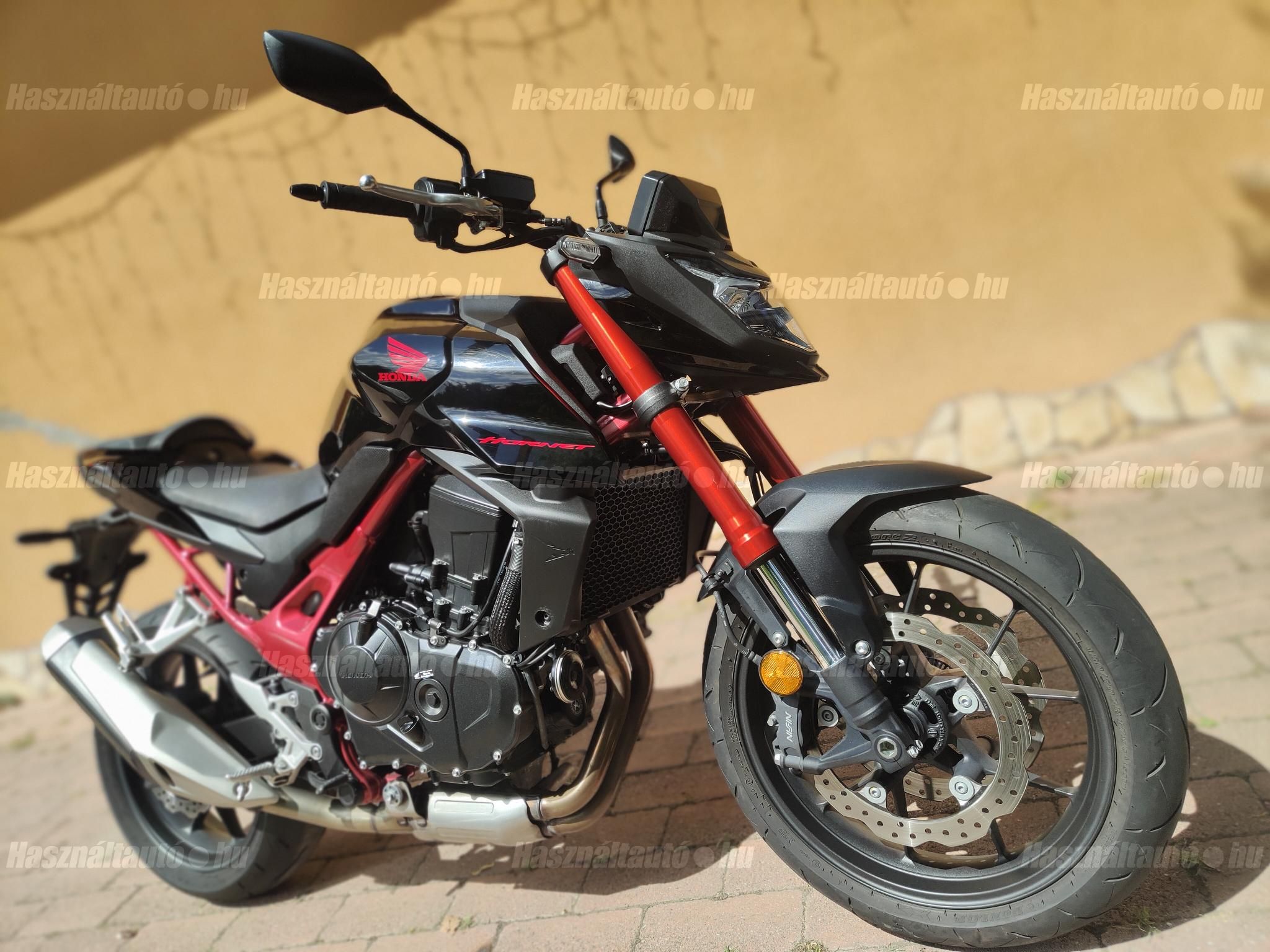 HONDA CB 750 HORNET 2024/1 - 1