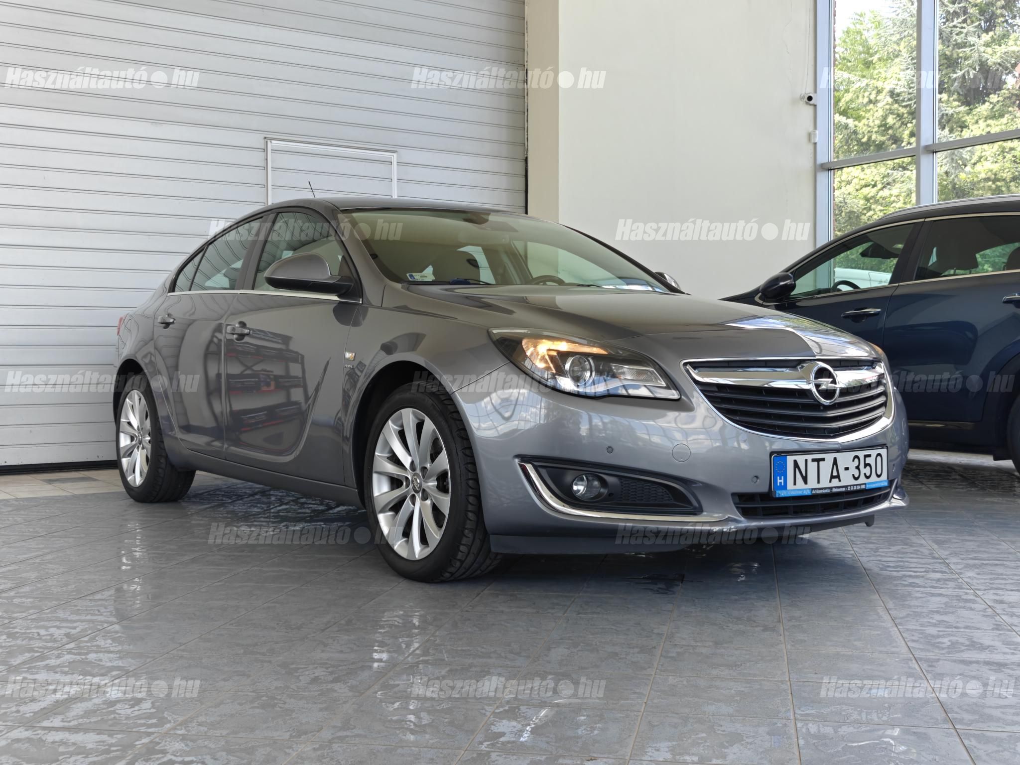 OPEL INSIGNIA 2016/9 - 1