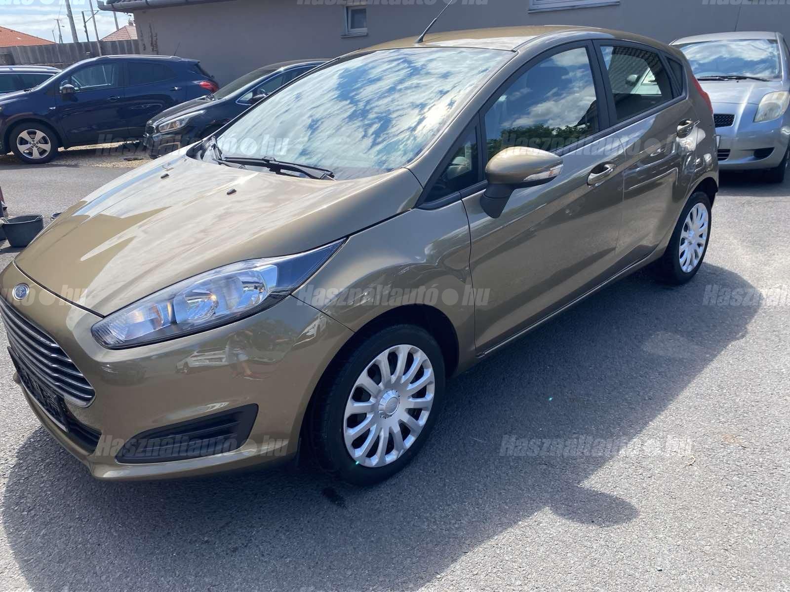 FORD FIESTA 2015/6 - 1