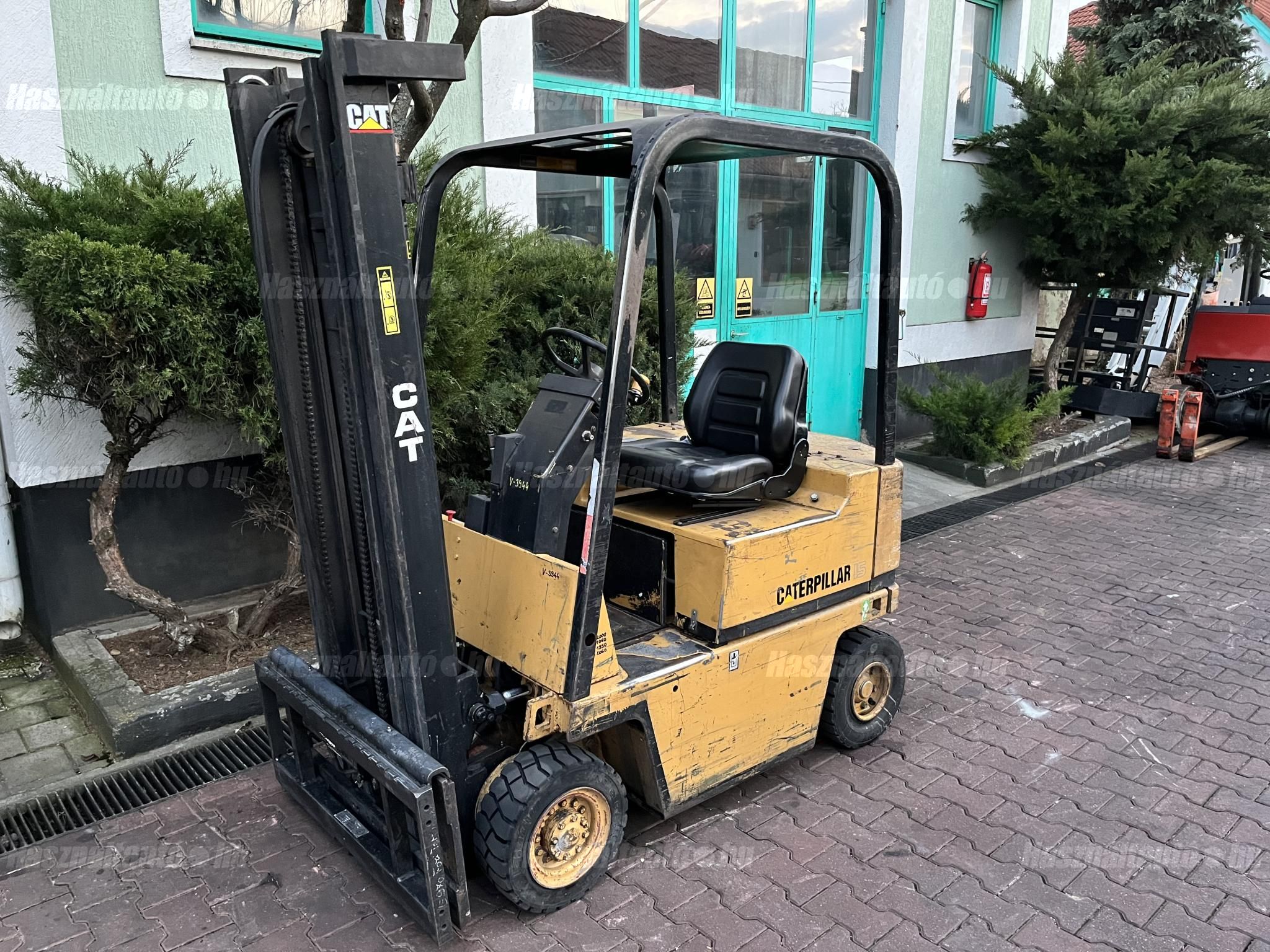 CATERPILLAR 1995 - 1