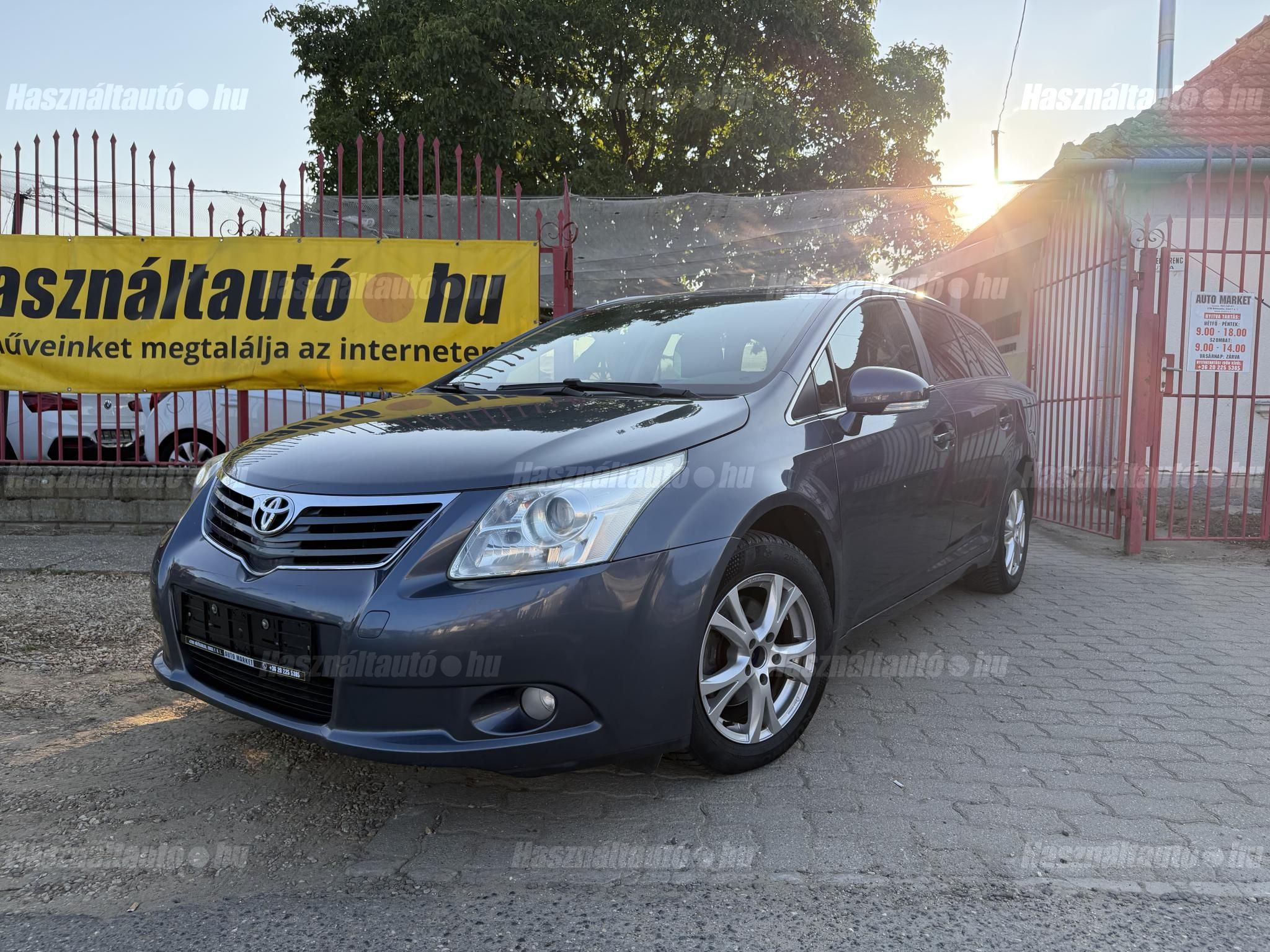 TOYOTA AVENSIS 2009/2 - 1