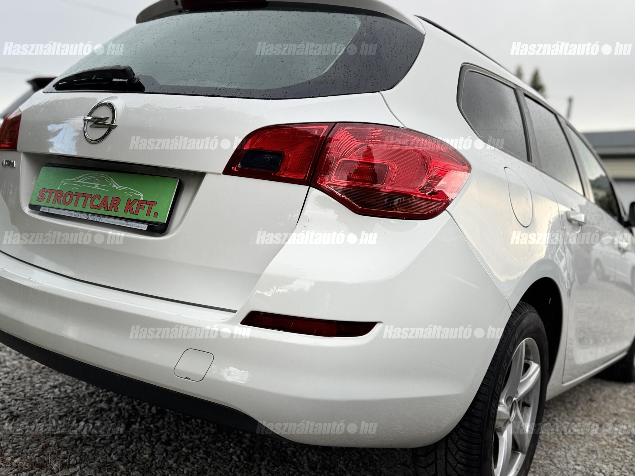 OPEL ASTRA J 2011/12 - 1