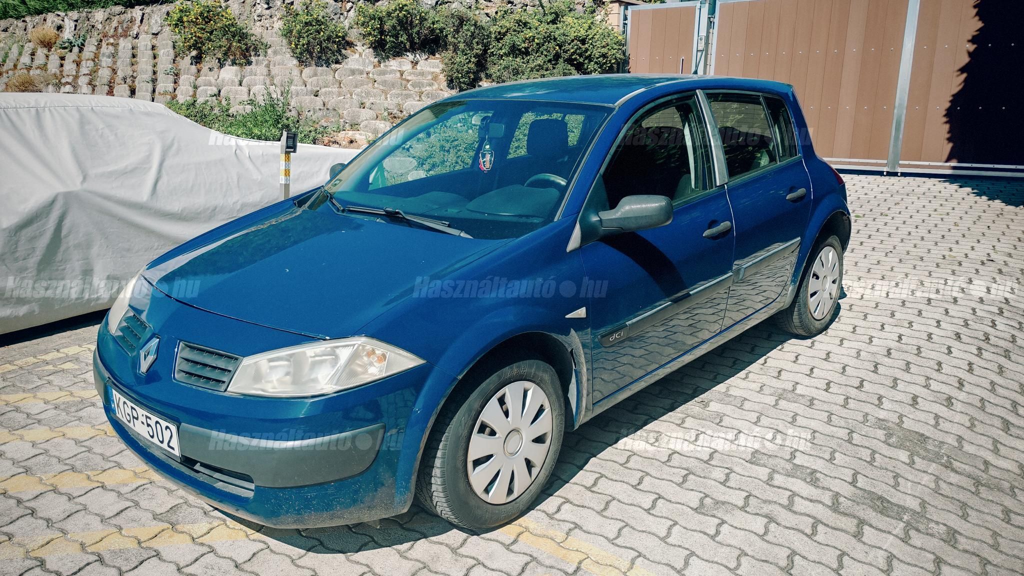 RENAULT MEGANE 2003/6 - 1