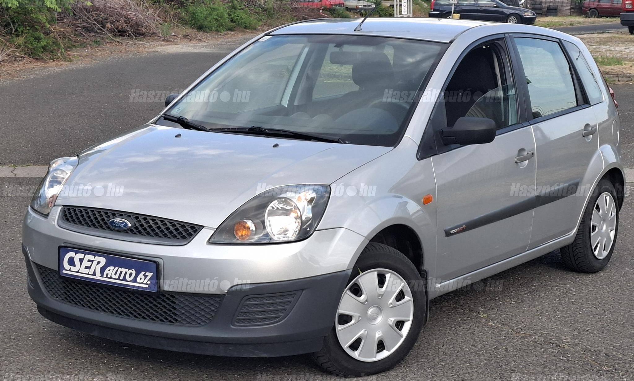 FORD FIESTA 2014/5 - 1