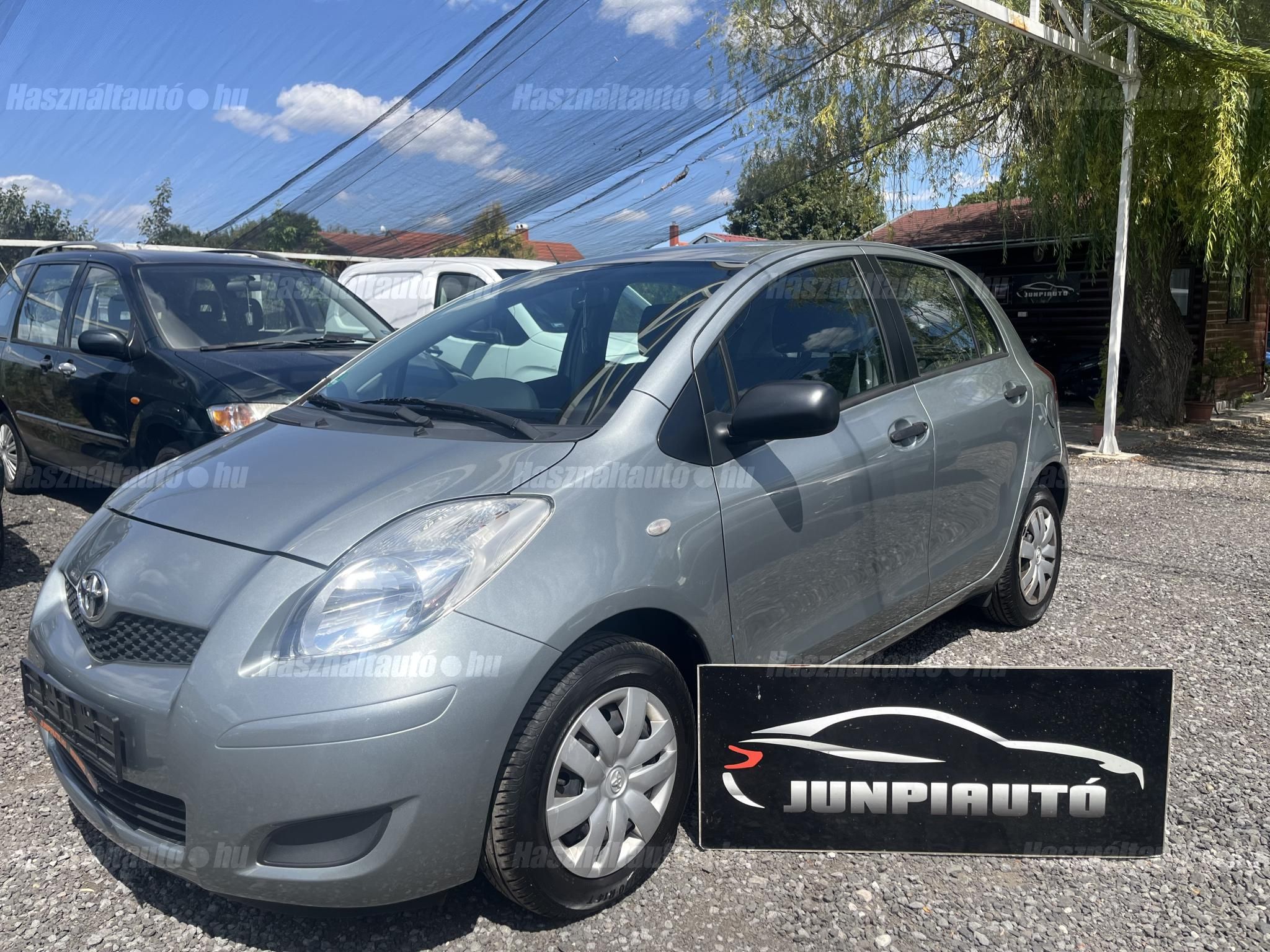 TOYOTA YARIS 2009/7 - 1