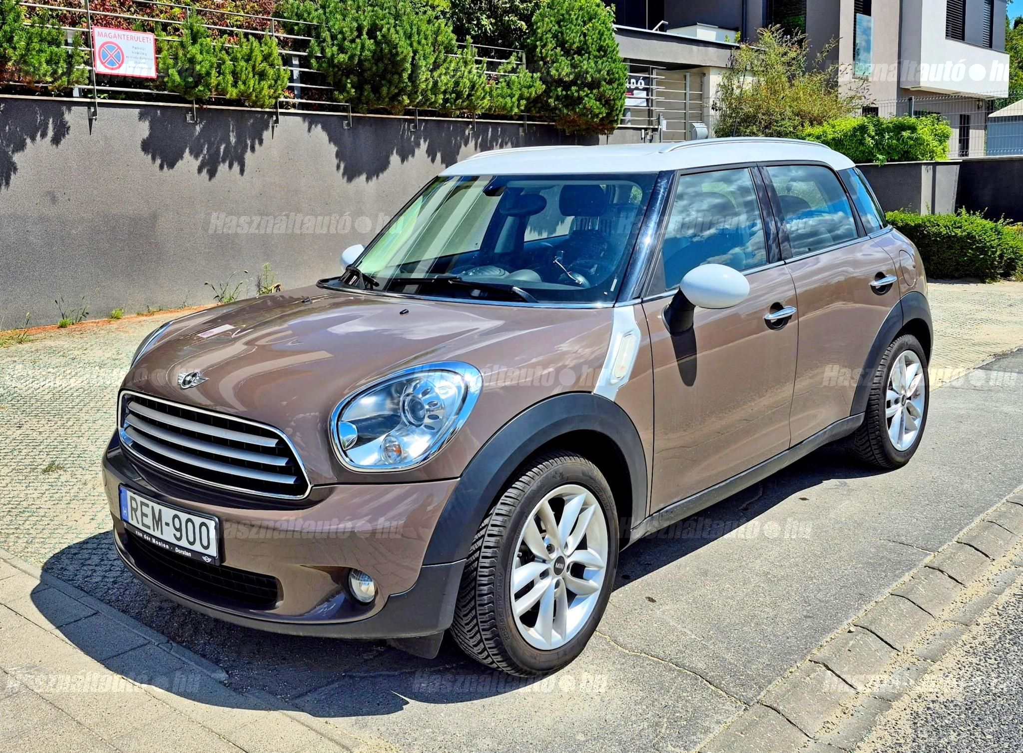 MINI COUNTRYMAN 2012 - 1