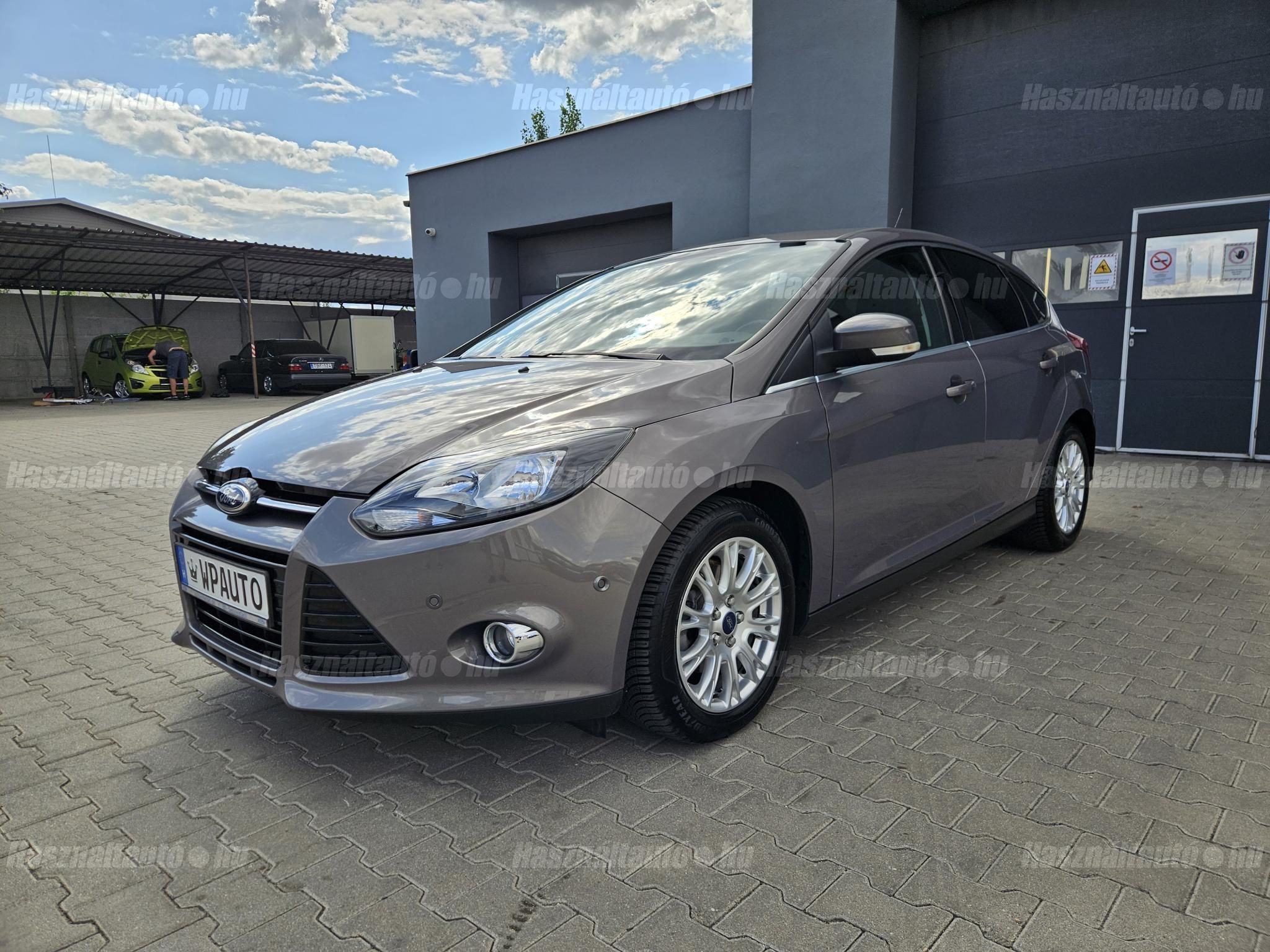 FORD FOCUS 2012/6 - 1