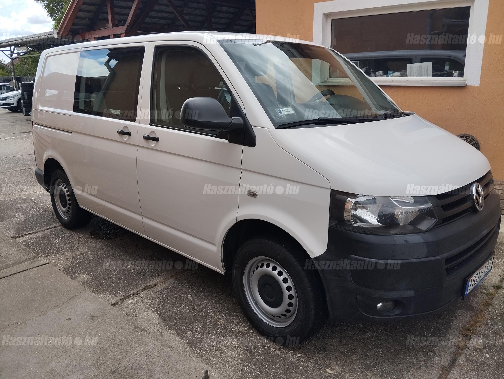 VOLKSWAGEN TRANSPORTER T5 2015/9 - 1