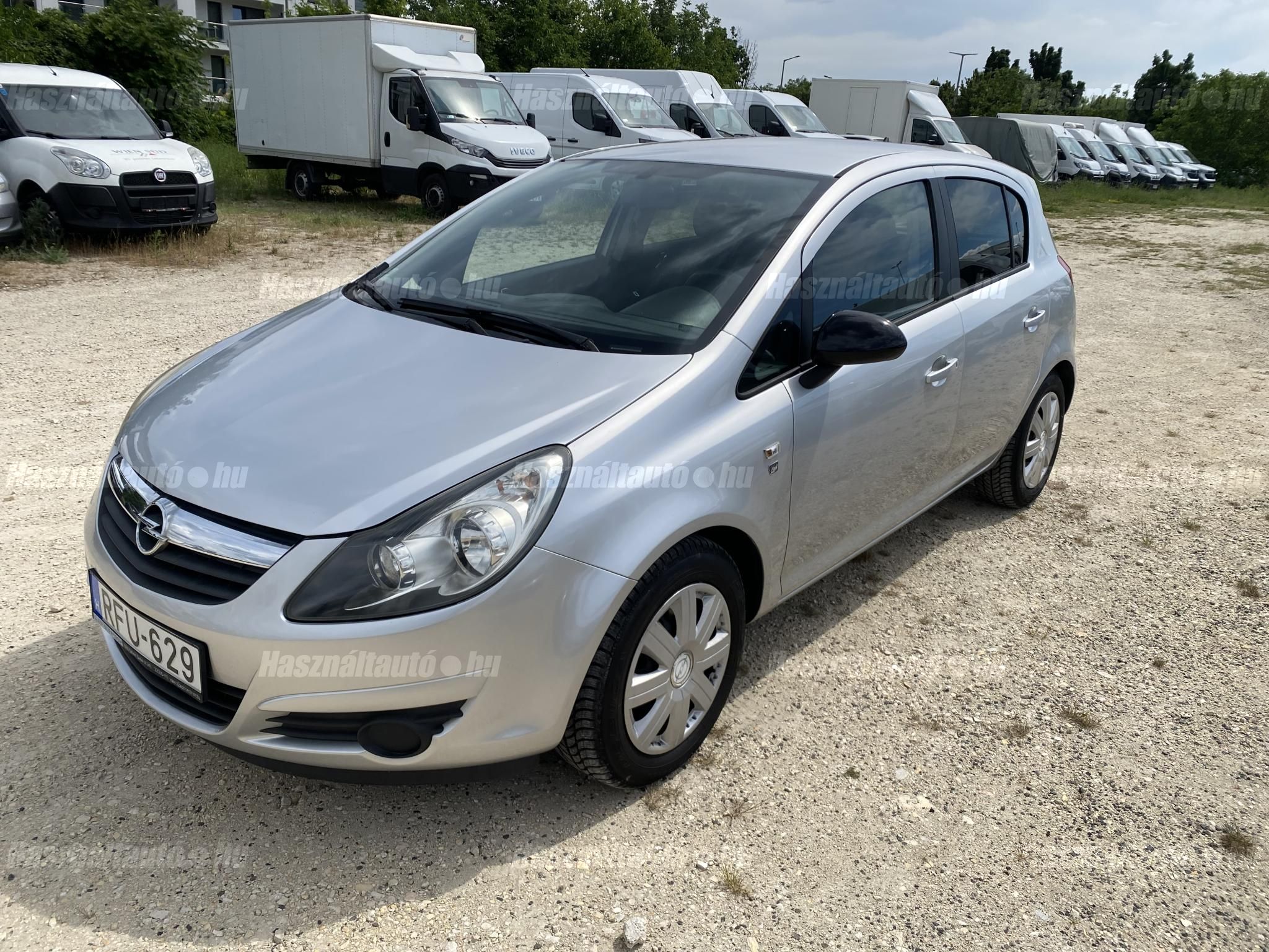 OPEL CORSA D 2010/5 - 1