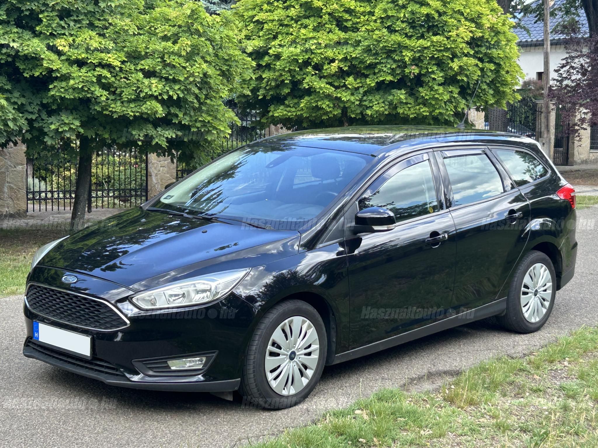 FORD FOCUS 2015/5 - 1