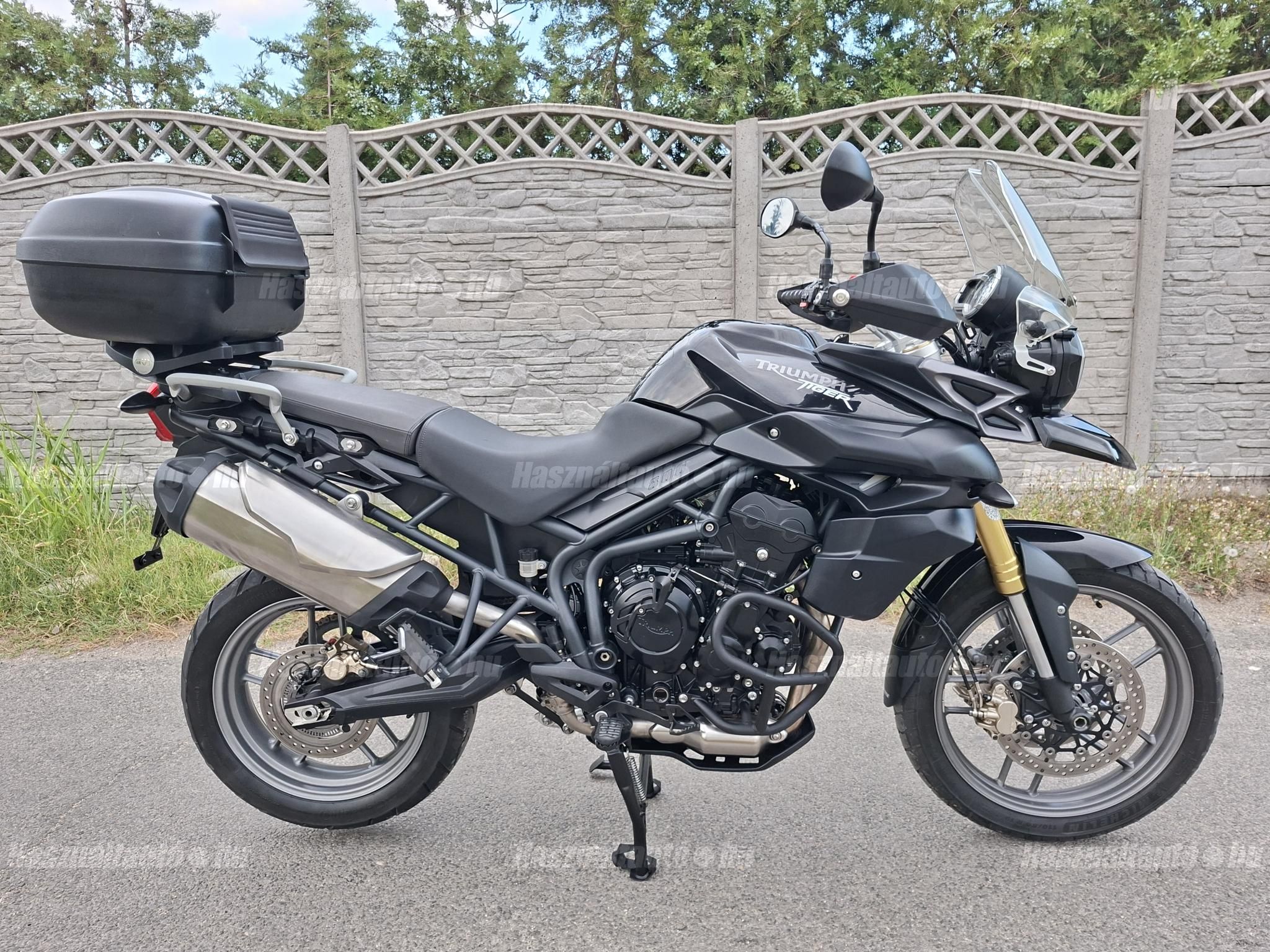TRIUMPH TIGER 800 2013/4 - 1