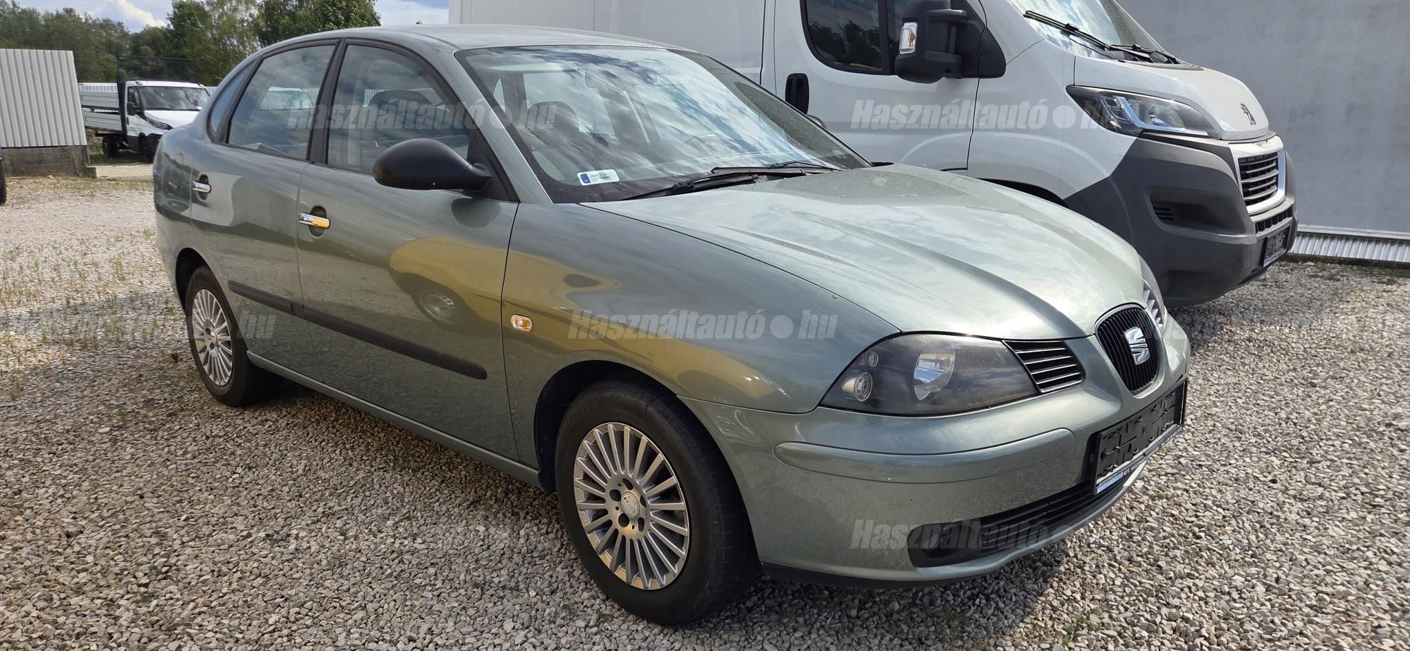 SEAT CORDOBA 2004 - 1