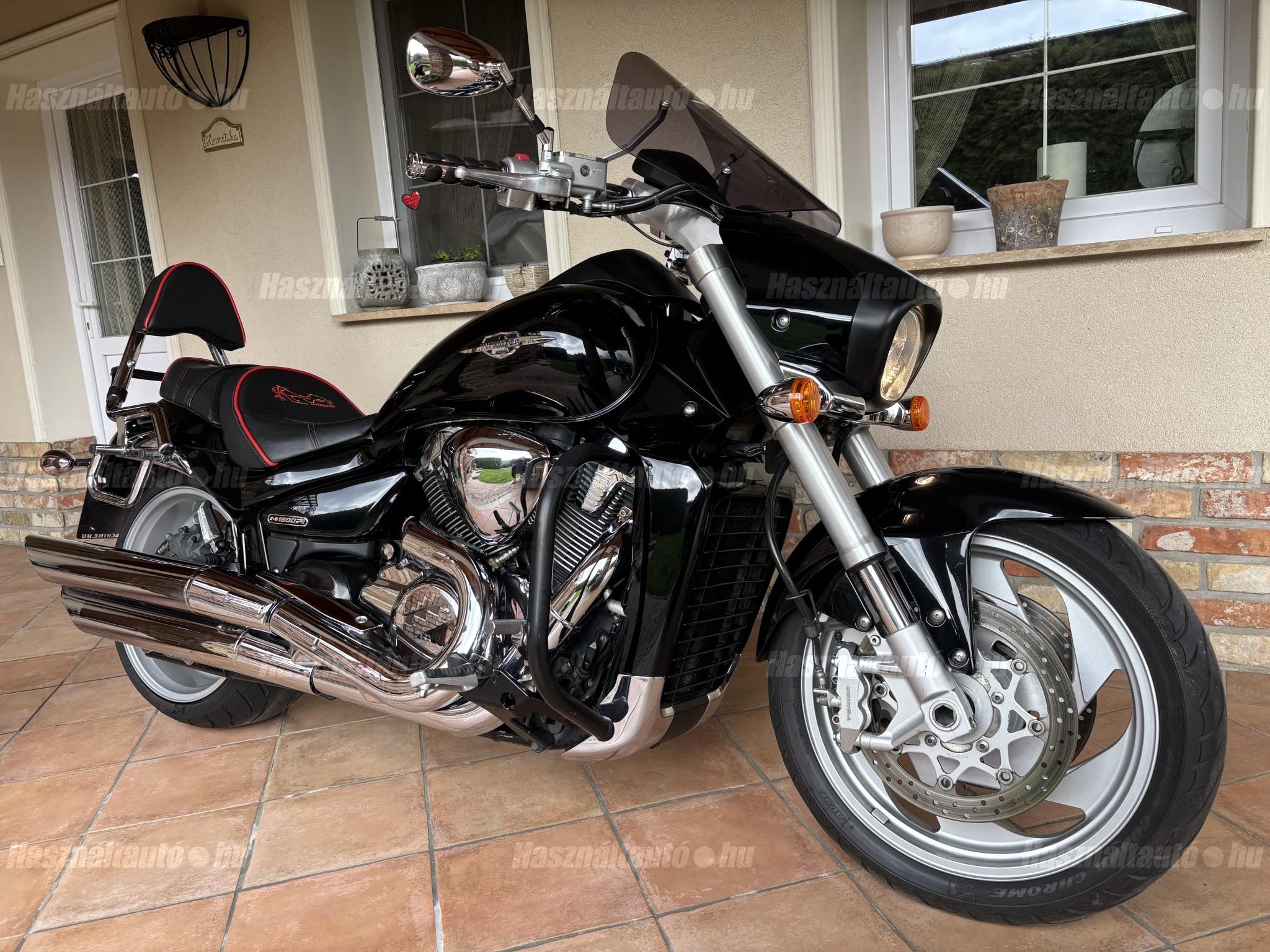 SUZUKI VZR 1800M 2008/10 - 1