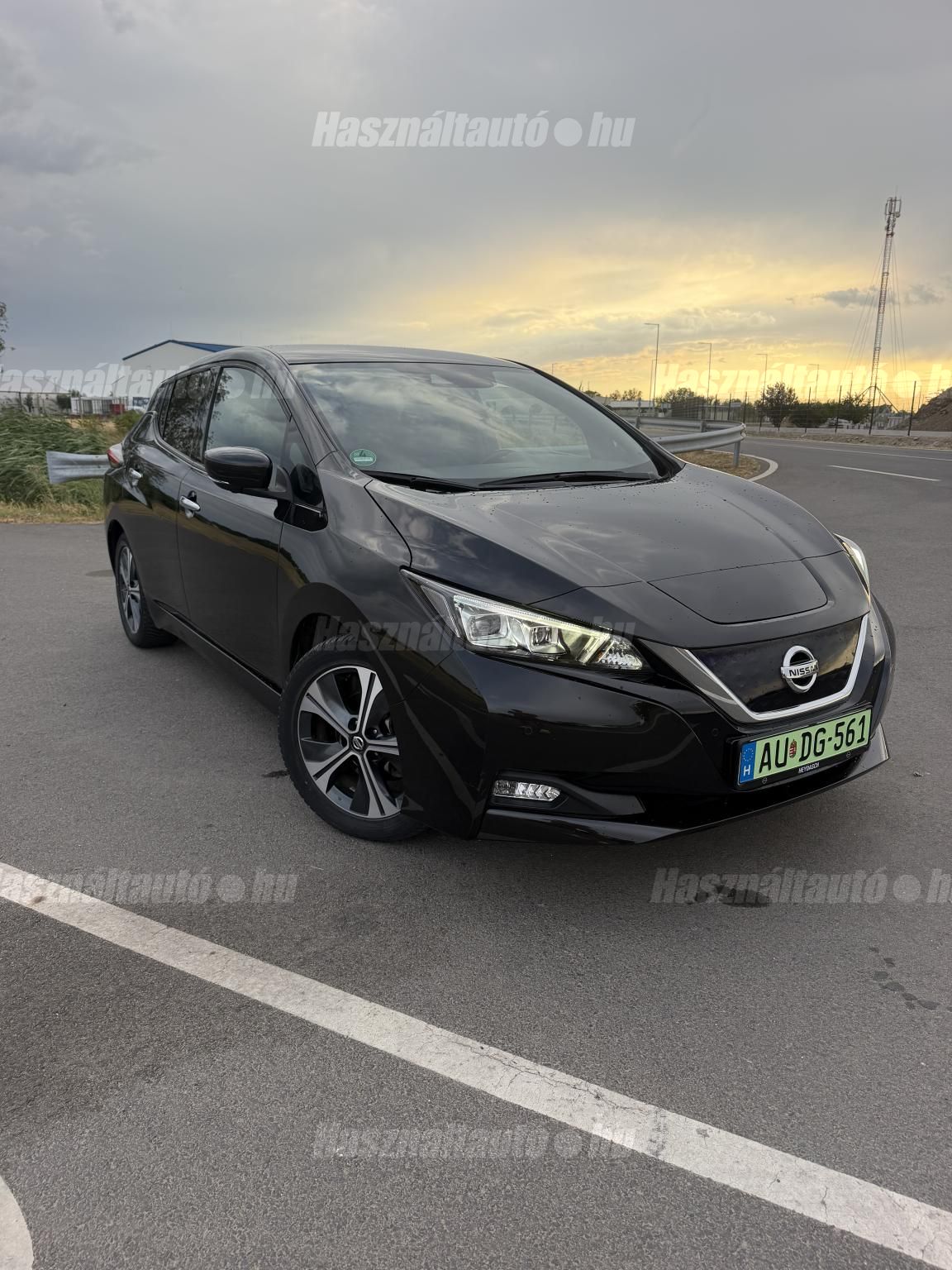 NISSAN LEAF 2021/4 - 1