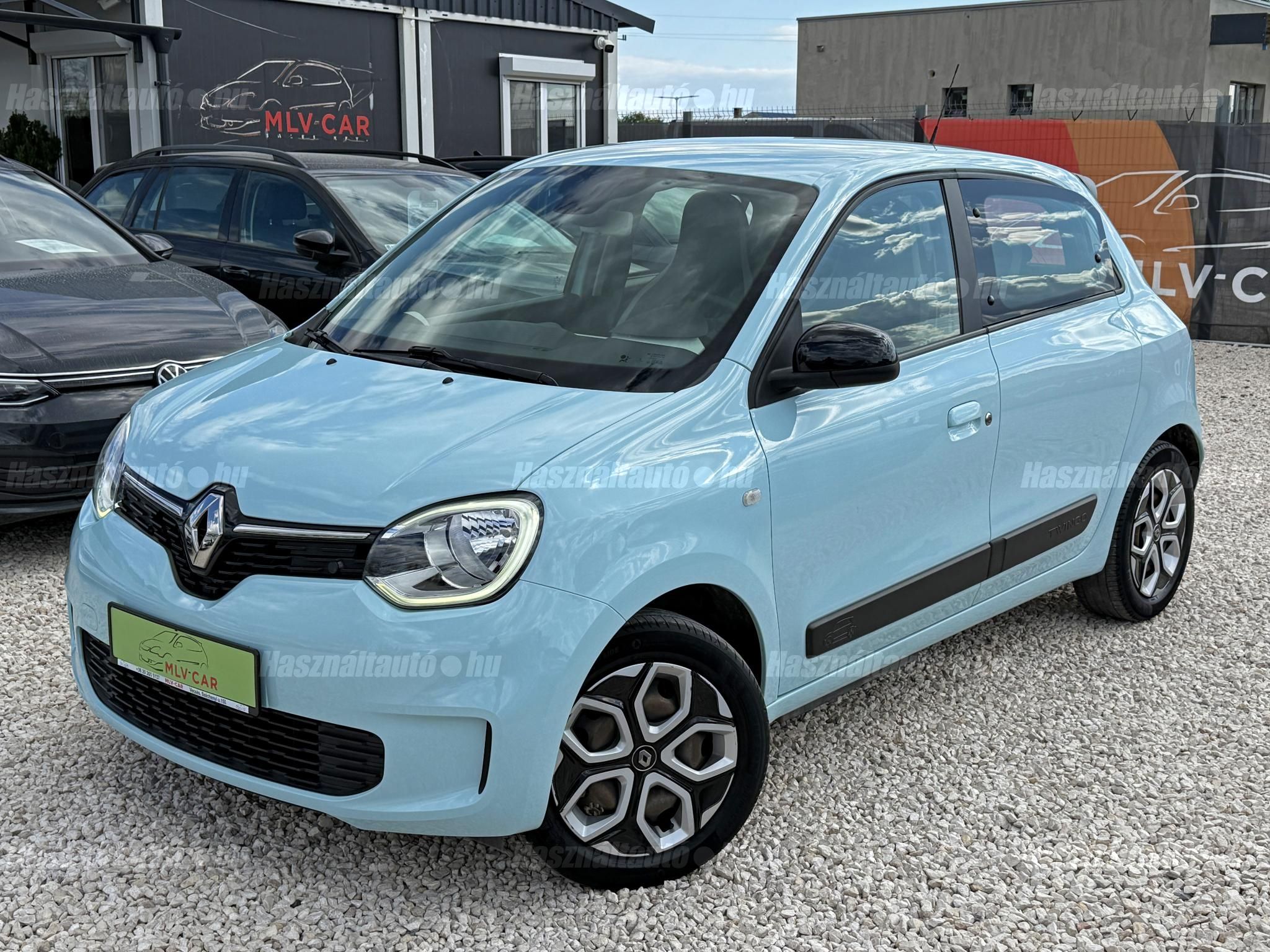 RENAULT TWINGO 2022/7 - 1