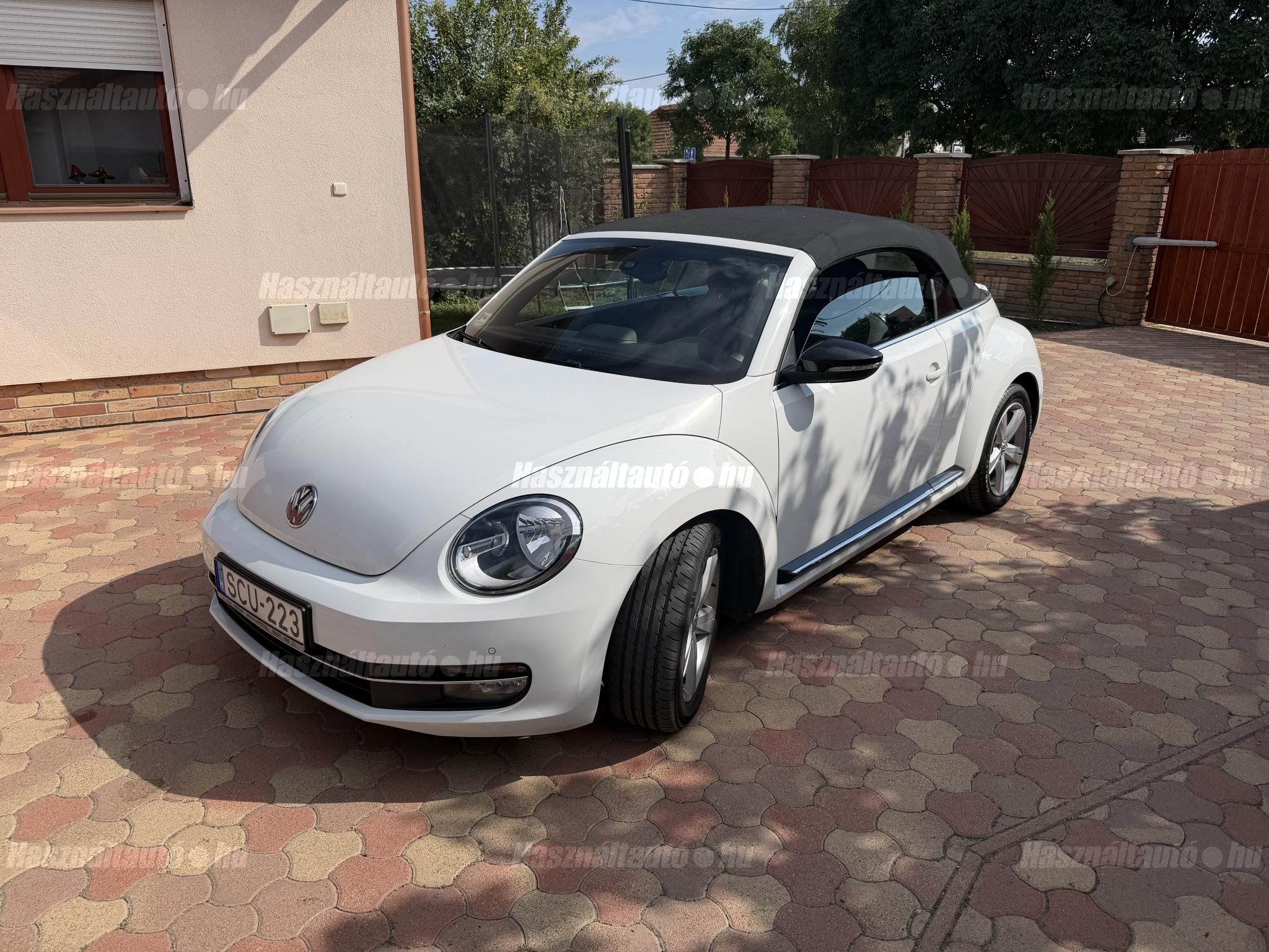 VOLKSWAGEN BEETLE 2015/4 - 1