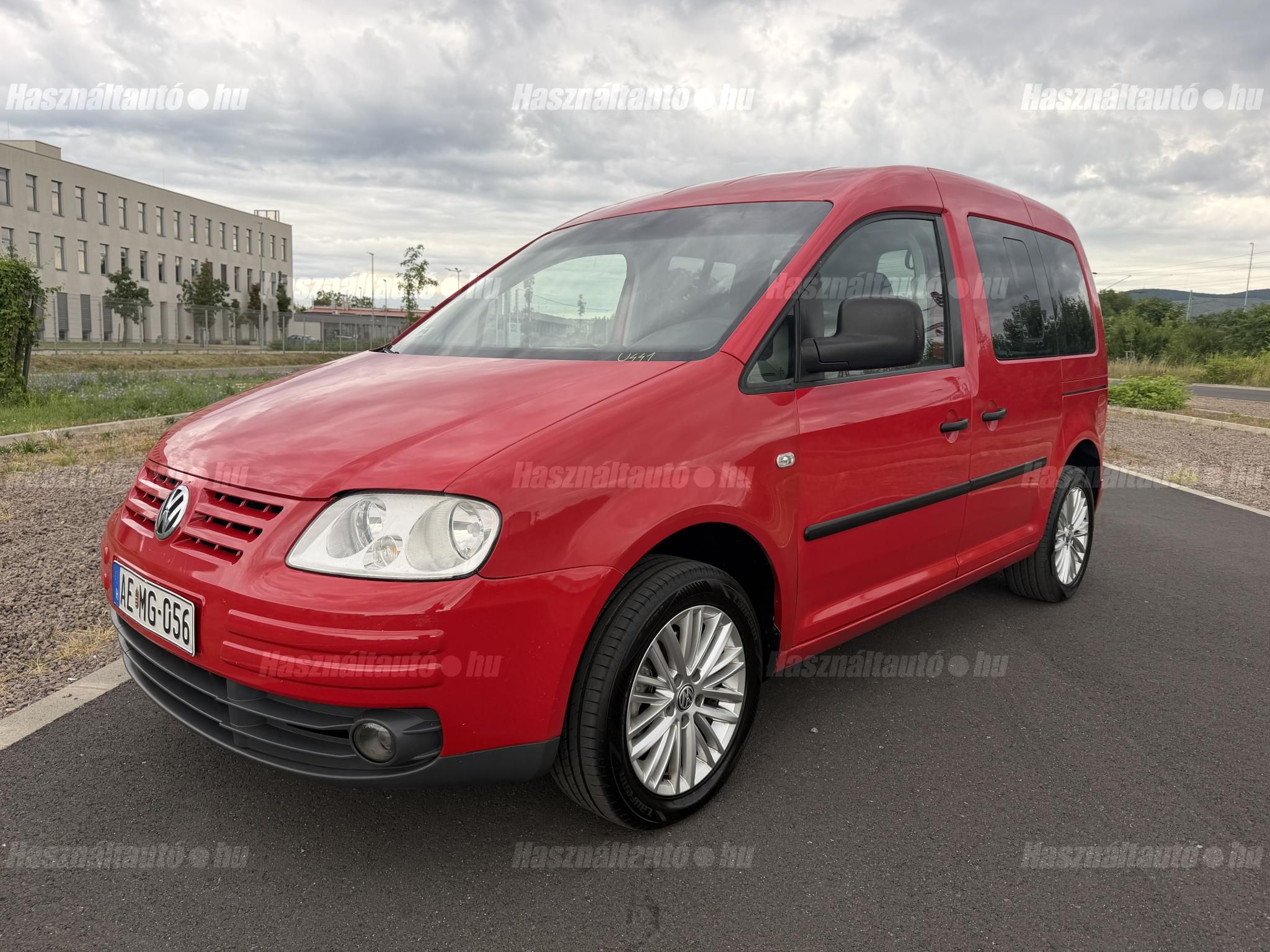 VOLKSWAGEN CADDY 2004/10 - 1