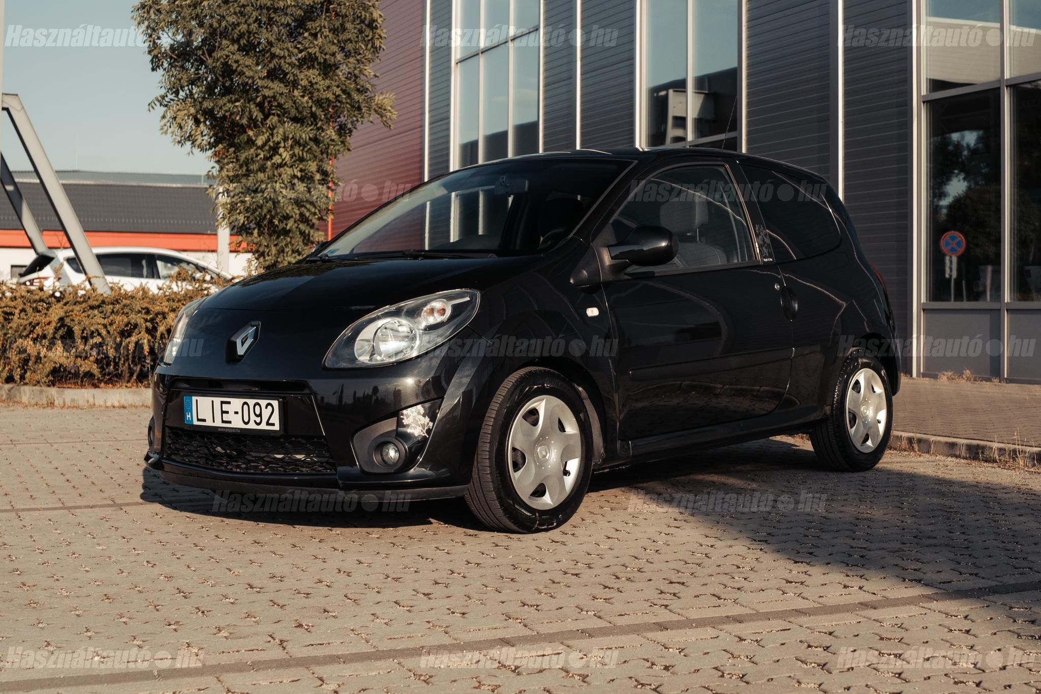 RENAULT TWINGO 2008/6 - 1