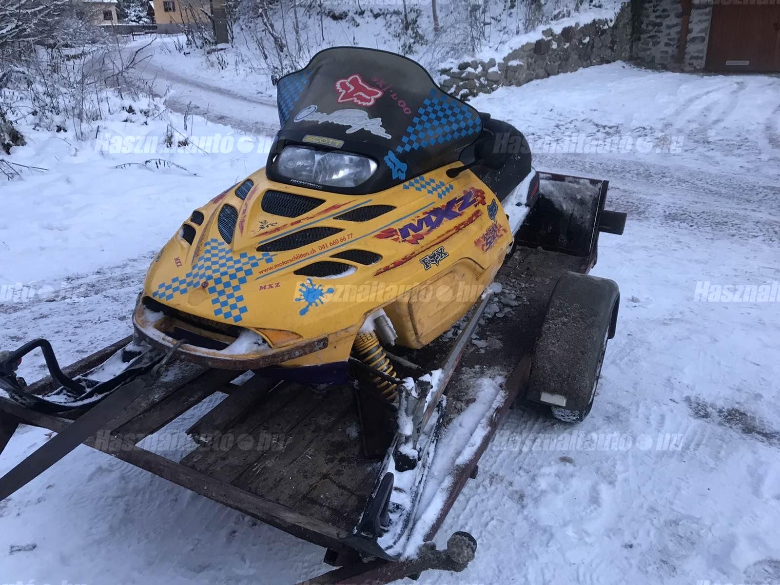 SNOWMOBILE 2001/6 - 1
