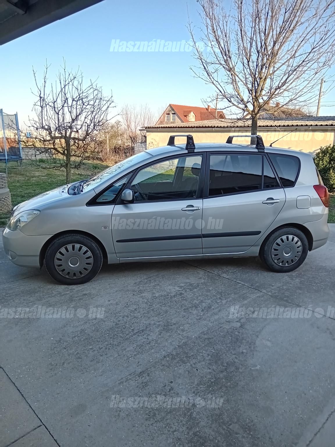 TOYOTA COROLLA VERSO 2002/12 - 1