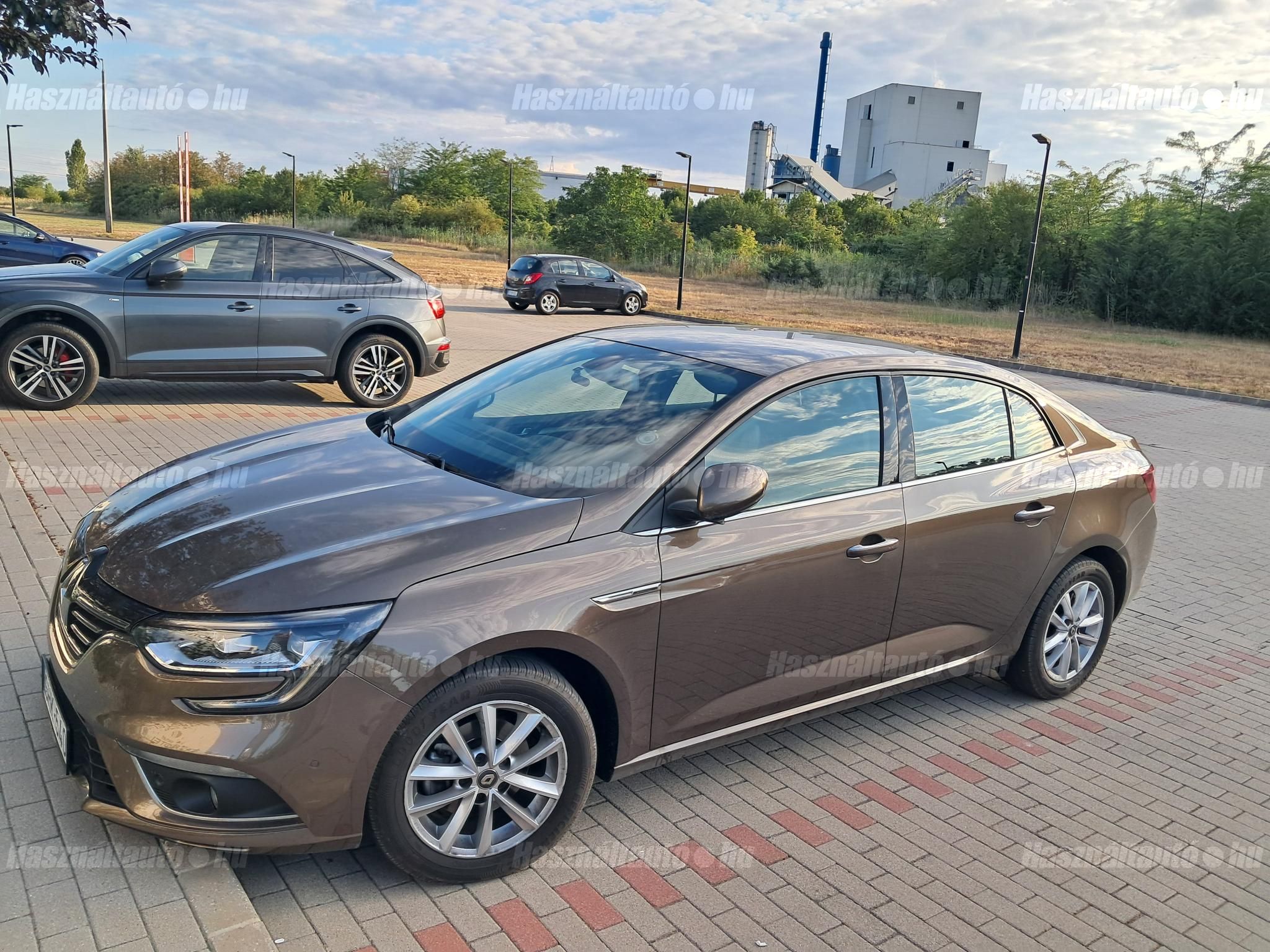 RENAULT MEGANE 2020/9 - 1