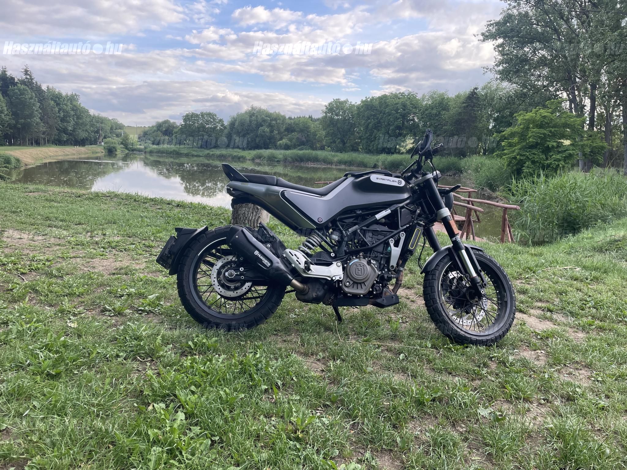 HUSQVARNA SVARTPILEN 125 2021 - 1