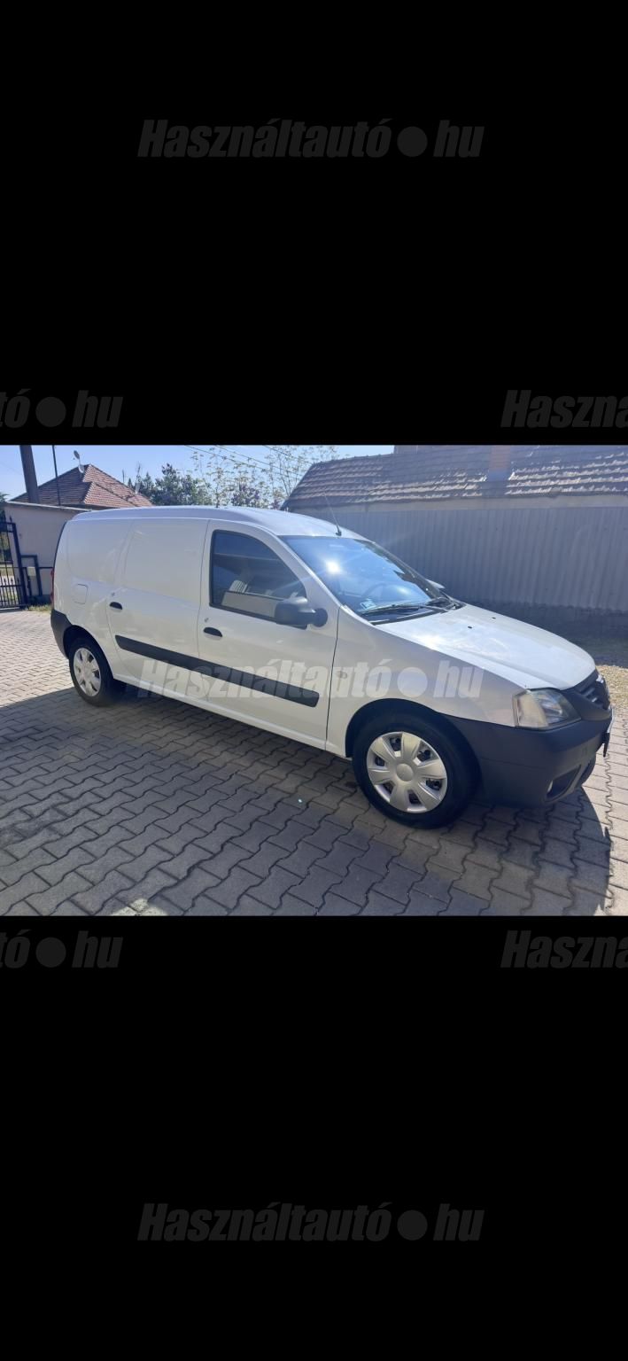 DACIA LOGAN 2012/8 - 1