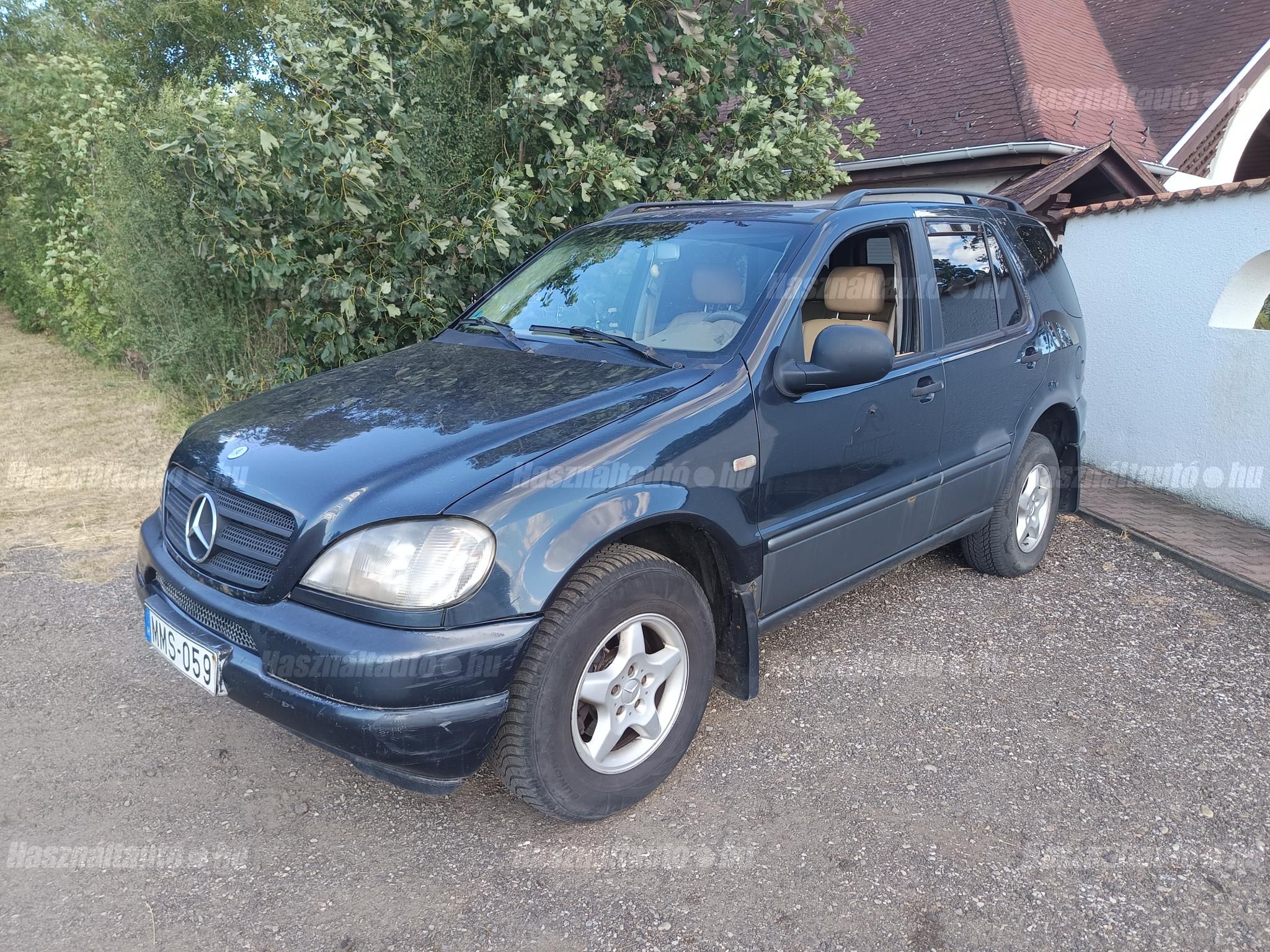 MERCEDES-BENZ ML 270 2000/6 - 1