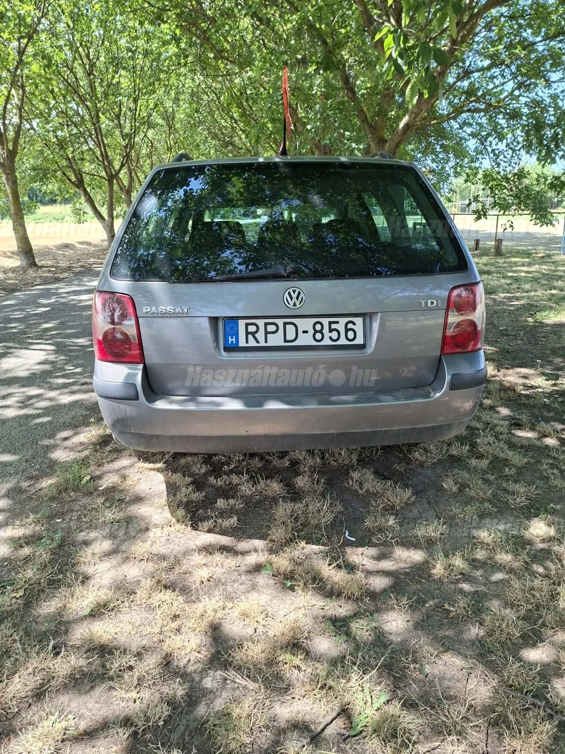 VOLKSWAGEN PASSAT V 2001 - 1