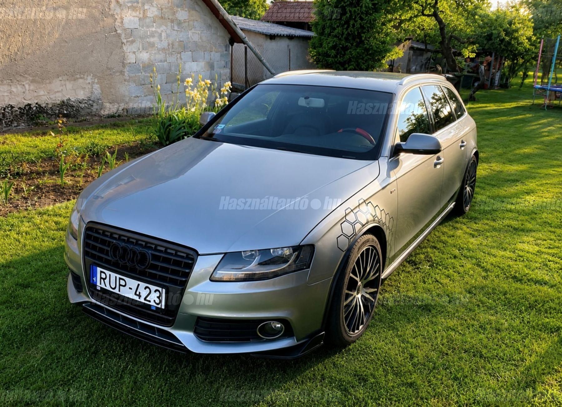 AUDI A4 2010/6 - 1