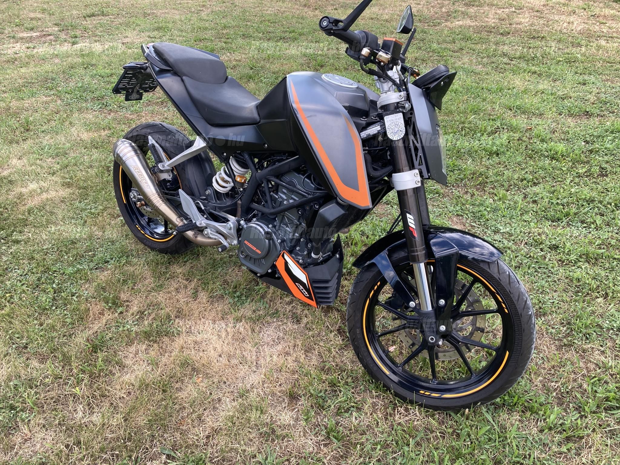 KTM 125 DUKE 2014 - 1