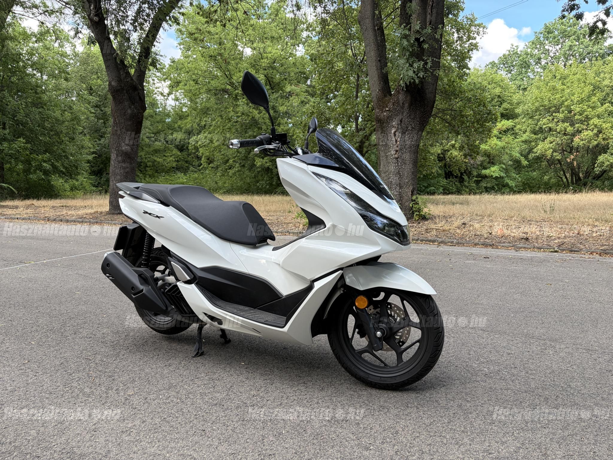 HONDA PCX 2023/5 - 1