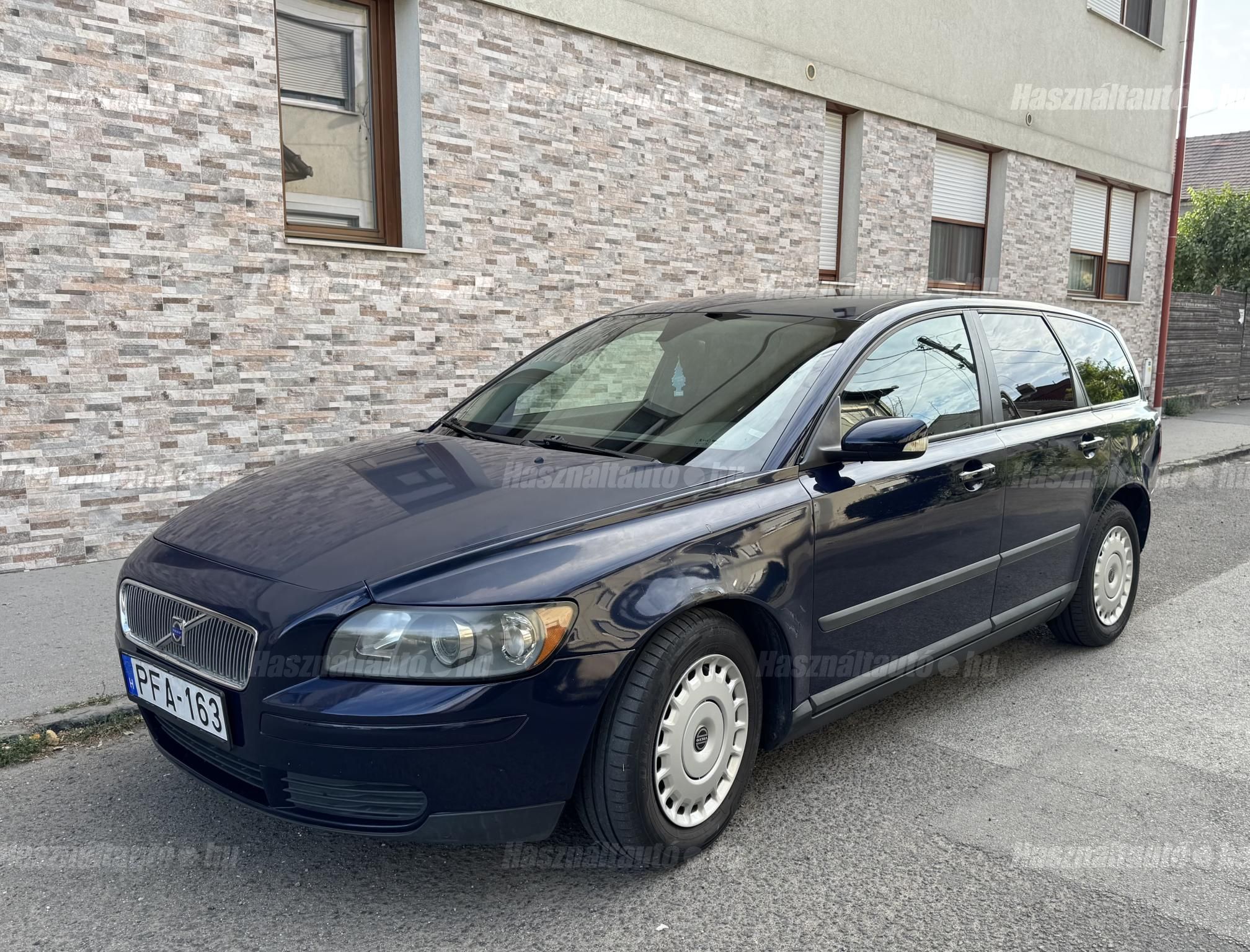 VOLVO V50 2005/3 - 1