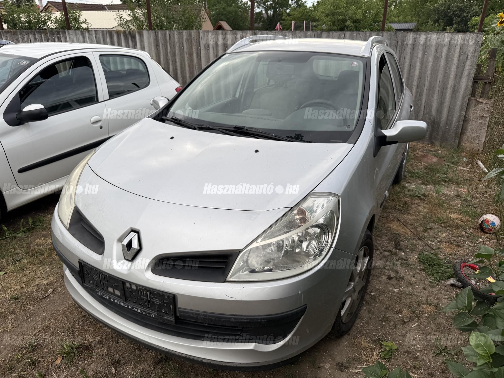 RENAULT CLIO 2008/10 - 1